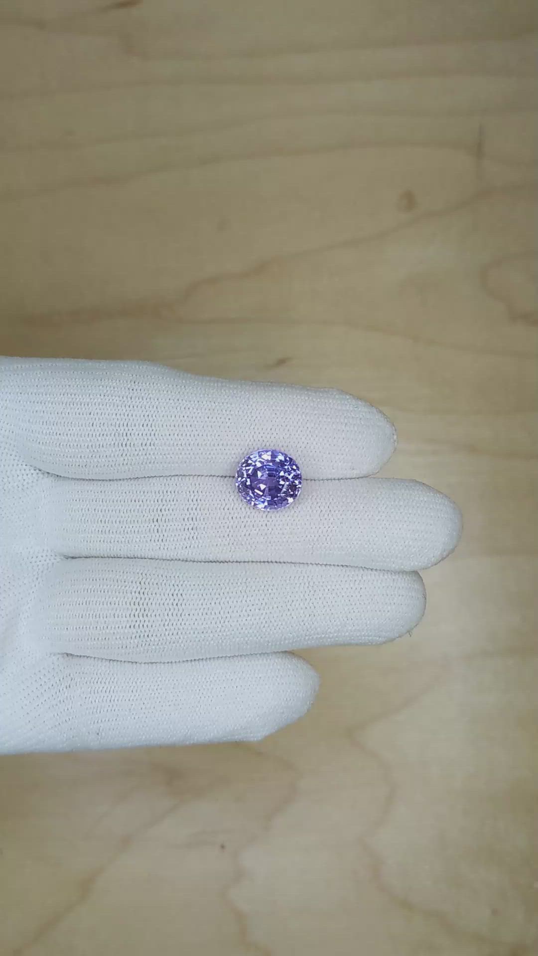 6.71 Ct. Purple Sapphire from Ceylon (Sri Lanka) Size Video