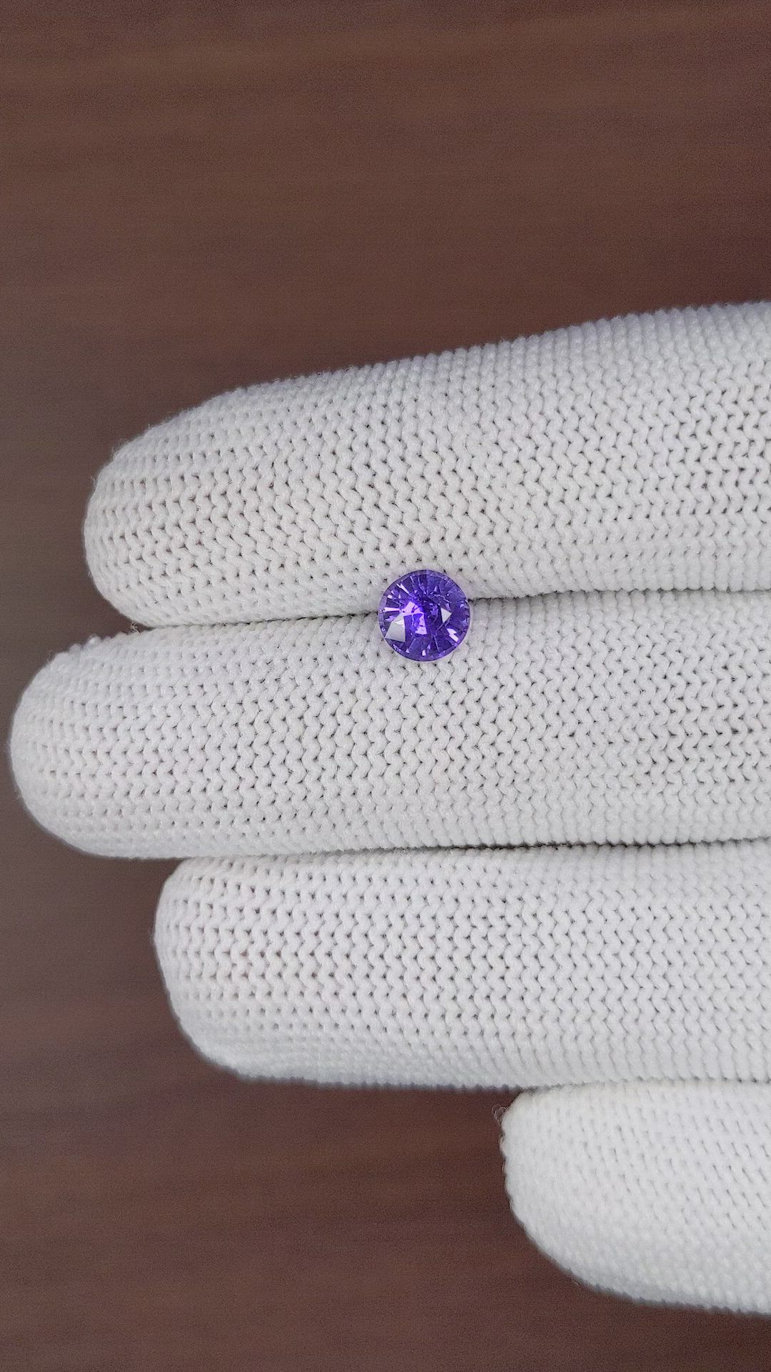 1.09 Ct. Purple Sapphire from Ceylon (Sri Lanka) Size Video