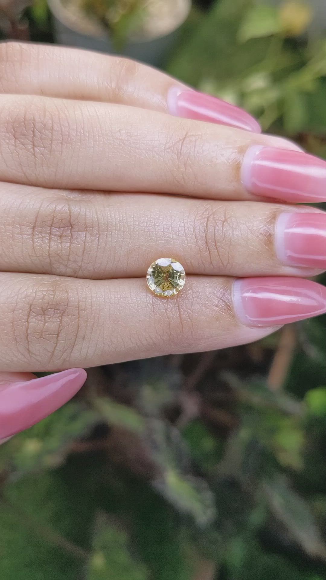 1.60 Ct. Yellow Sapphire from Ceylon (Sri Lanka) Size Video