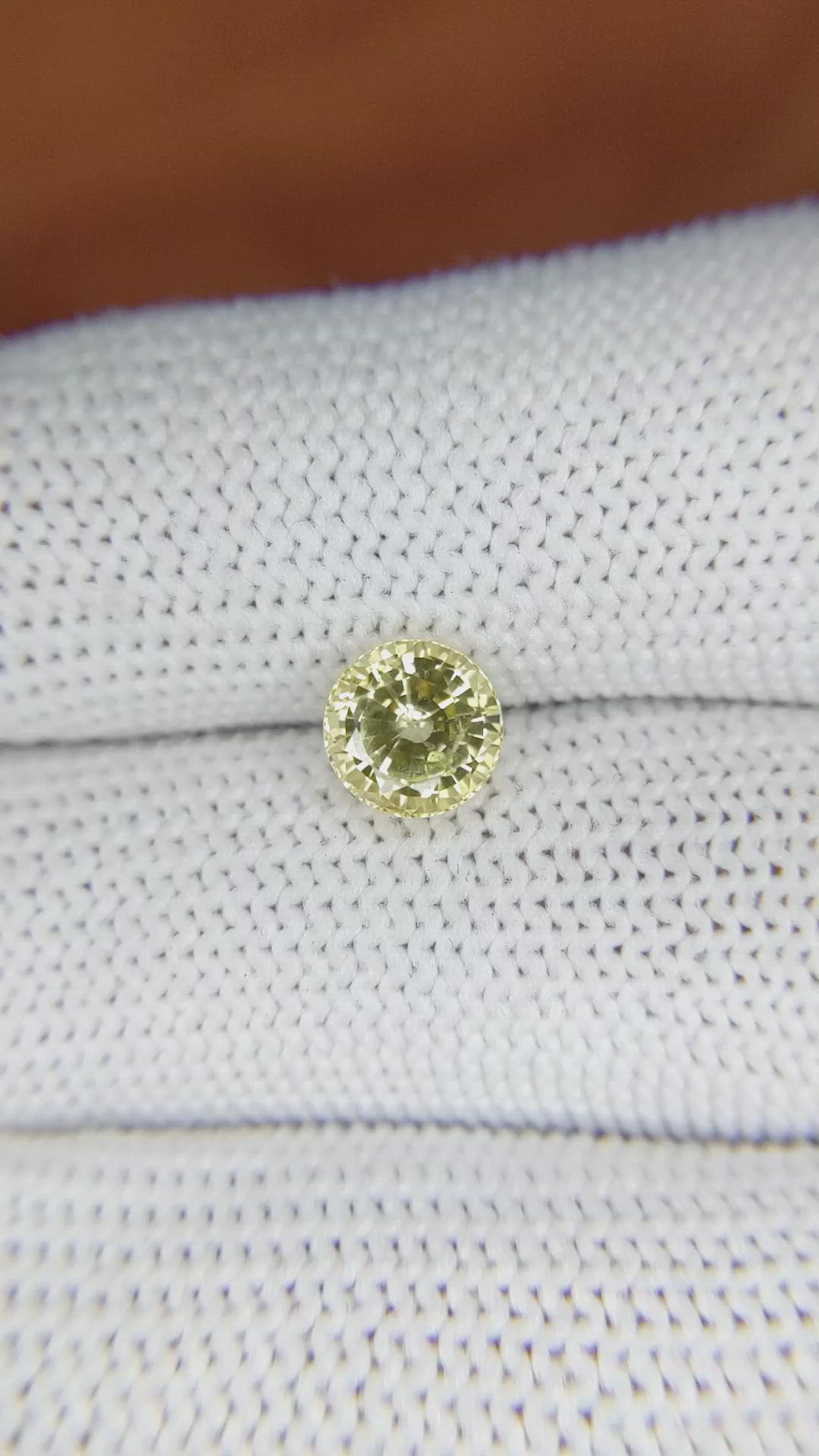 1.60 Ct. Yellow Sapphire from Ceylon (Sri Lanka) Size Video