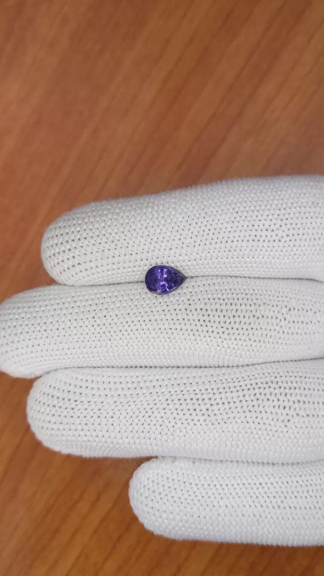 1.00 Ct. Purple Sapphire from Ceylon (Sri Lanka) Size Video