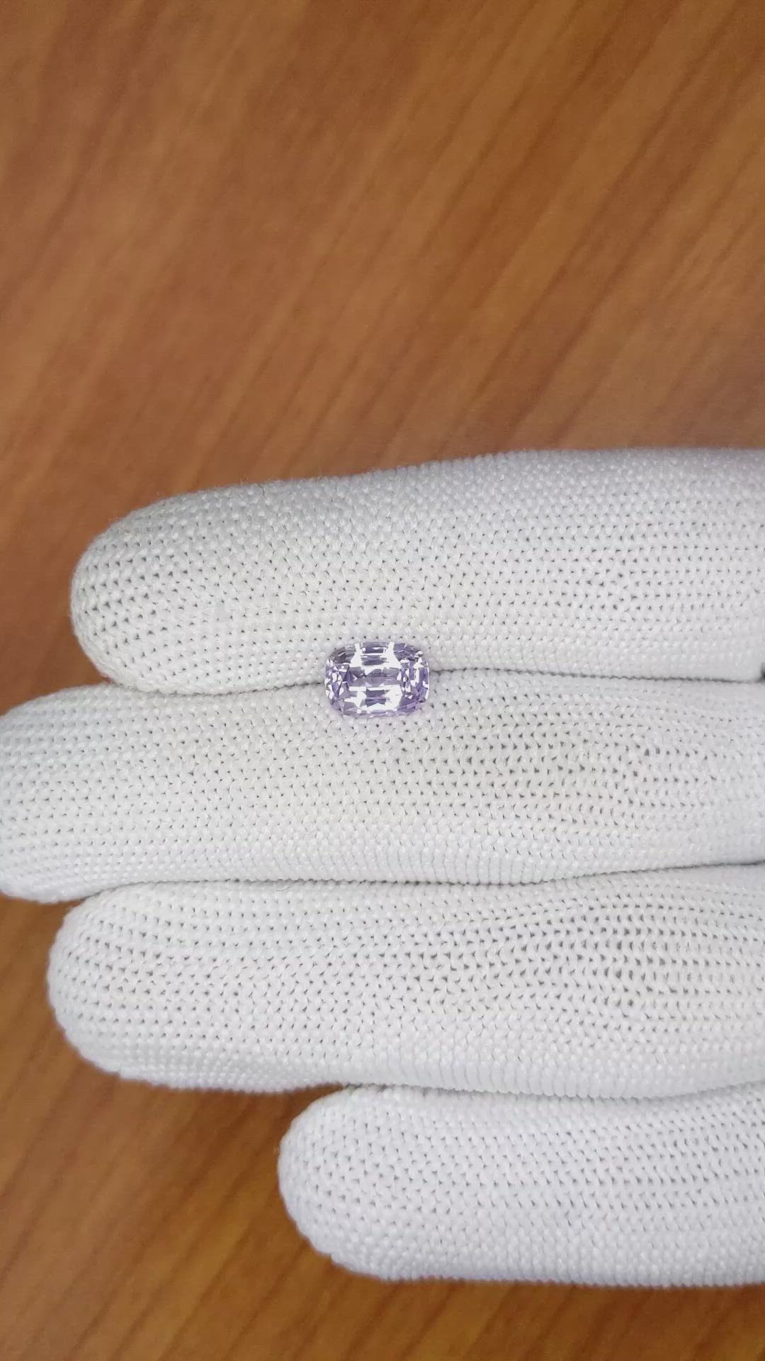 1.61 Ct. Purple Sapphire from Ceylon (Sri Lanka) Size Video