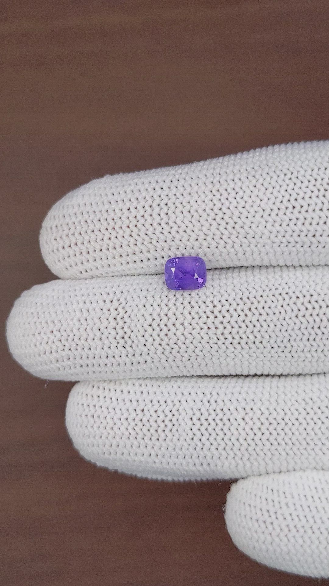 1.29 Ct. Violet Sapphire from Ceylon (Sri Lanka) Size Video
