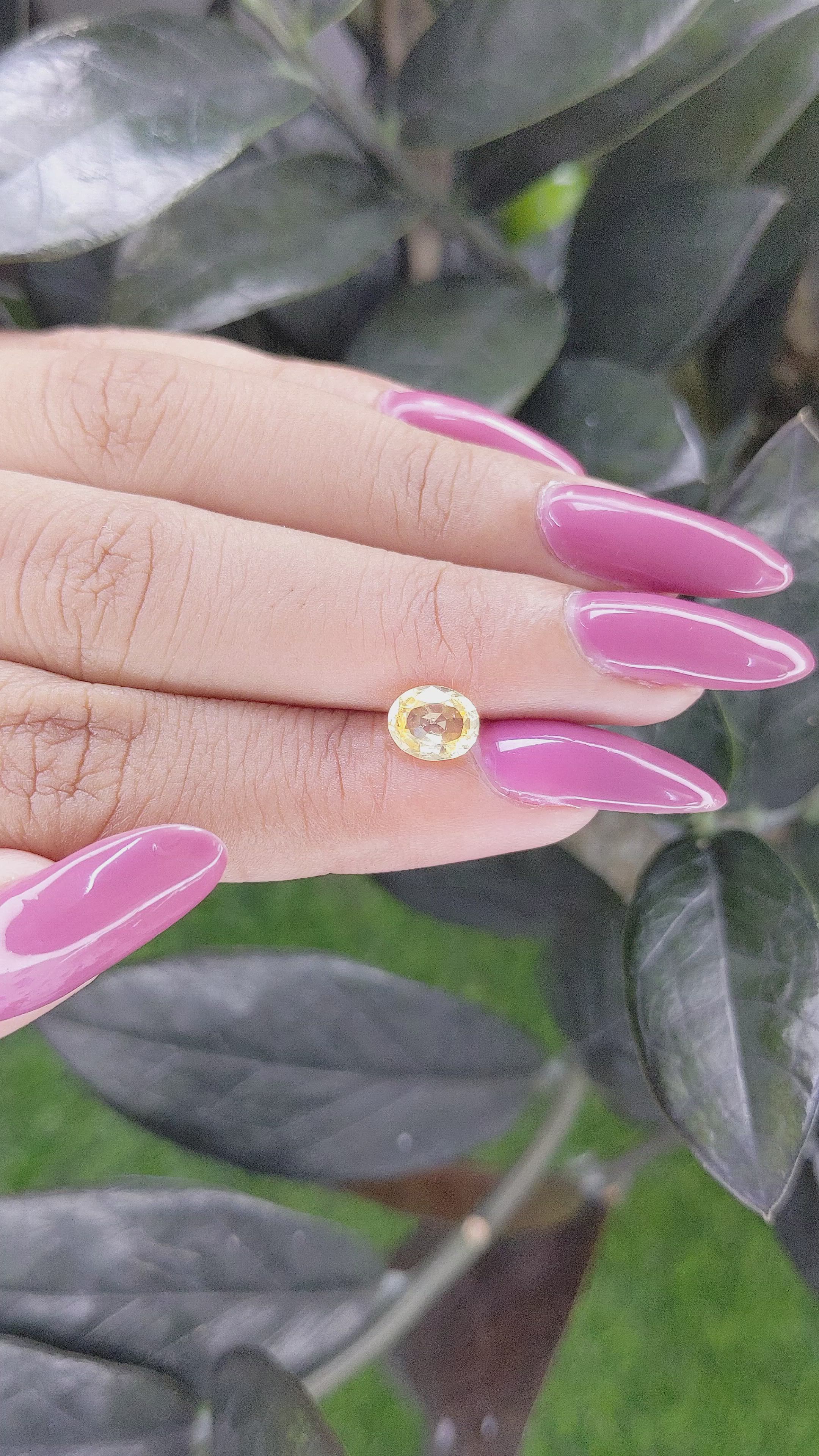 1.15 Ct. Yellow Sapphire from Ceylon (Sri Lanka) Size Video