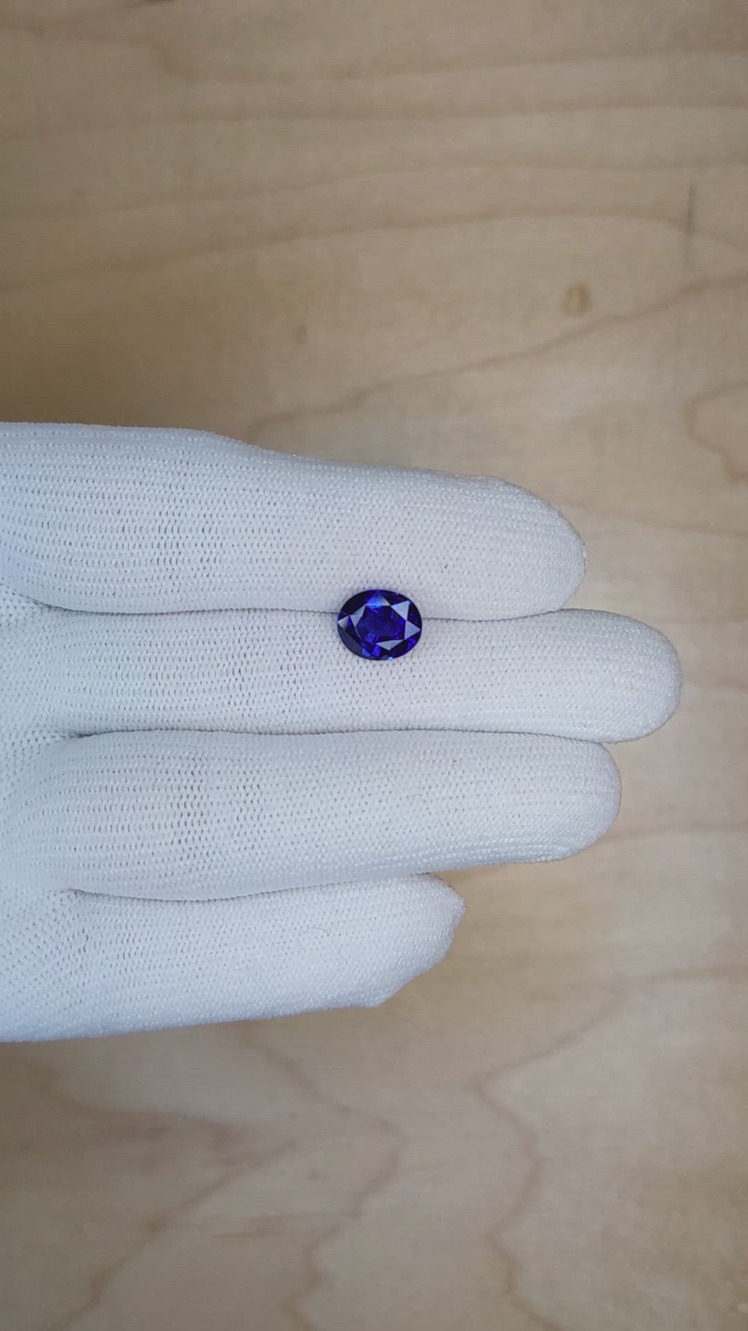 3.00 Ct. Blue Sapphire from Ceylon (Sri Lanka) Size Video