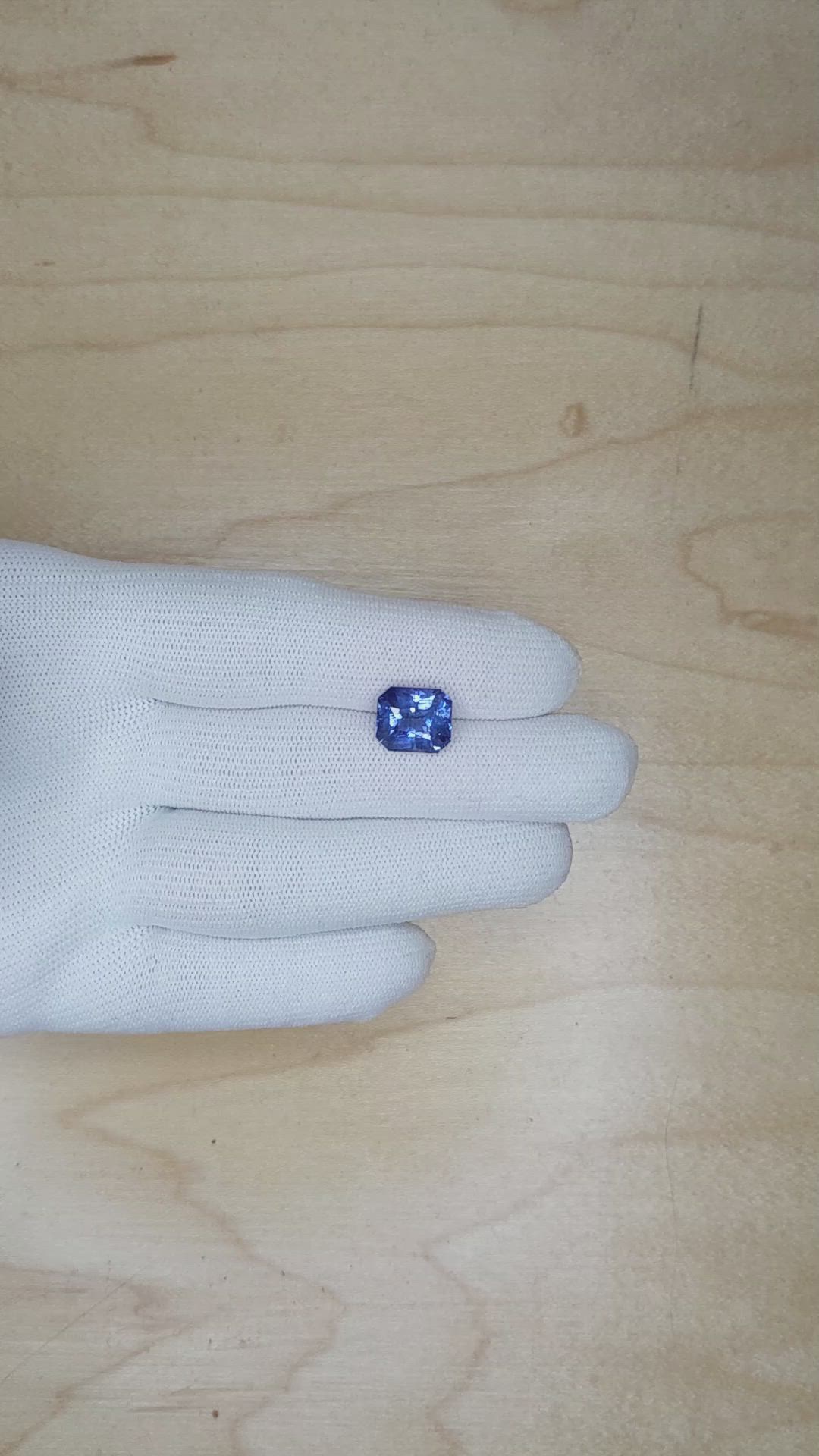 5.44 Ct. Blue Sapphire from Ceylon (Sri Lanka) Size Video