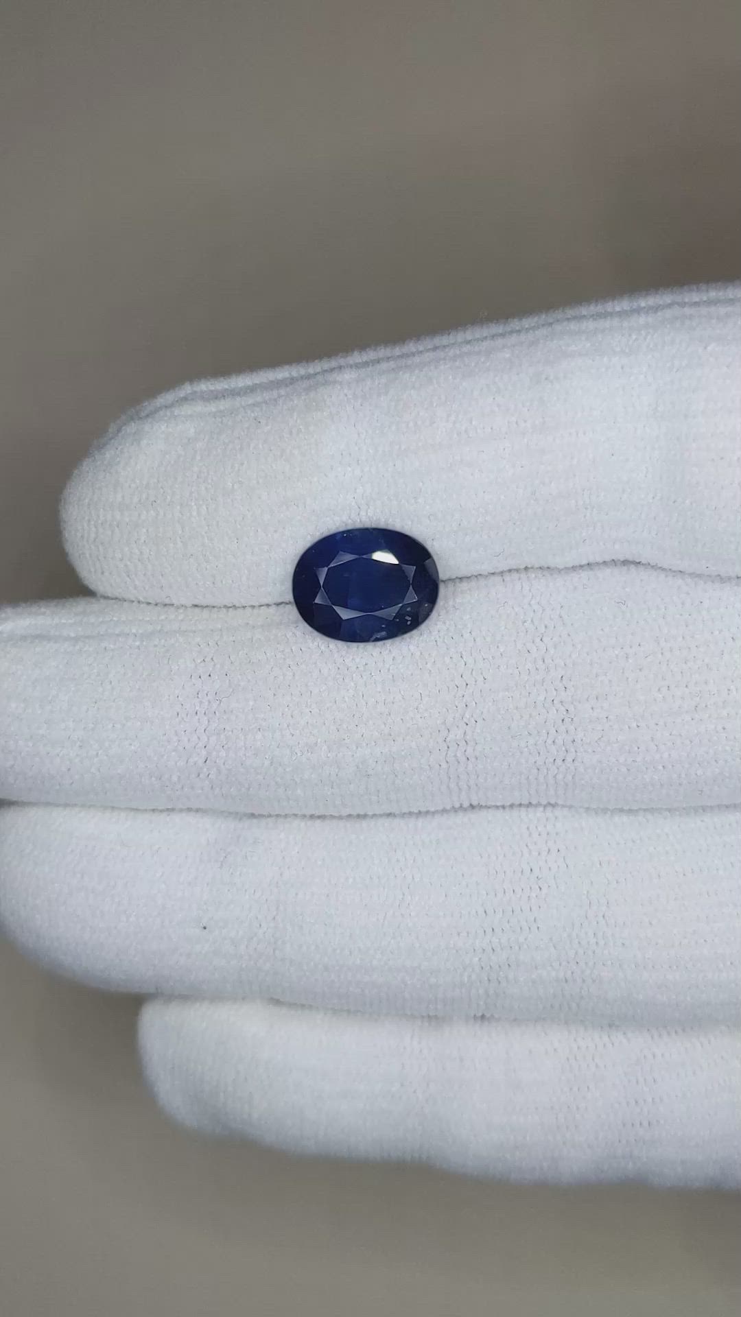 4.21 Ct. Blue Sapphire from Thailand Size Video