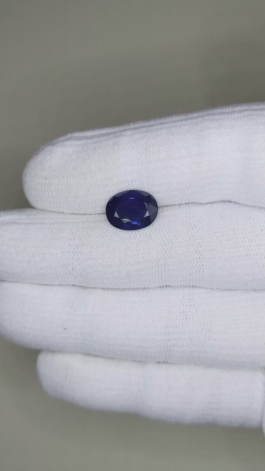 3.35 Ct. Blue Sapphire from Thailand Size Video