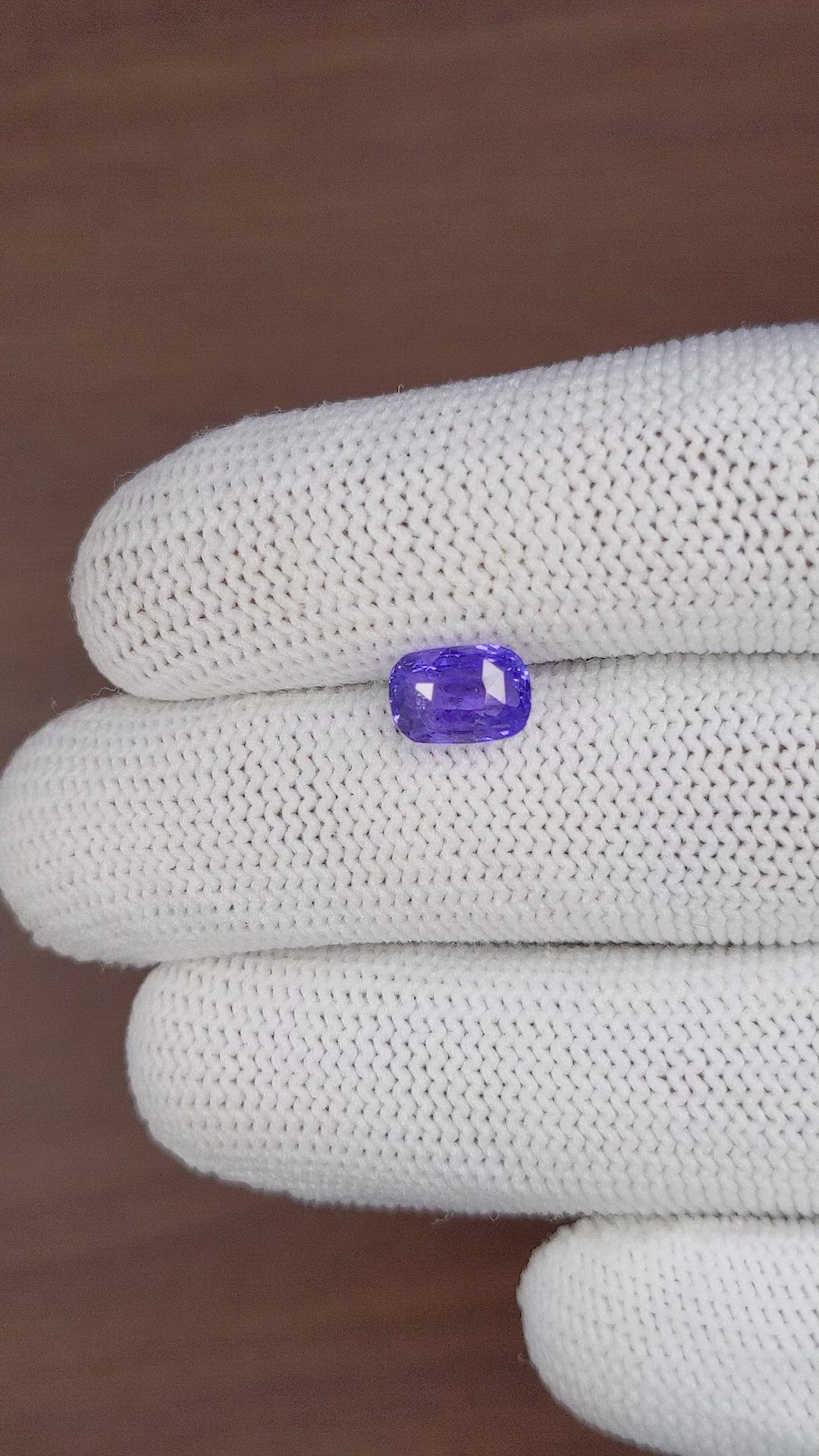 2.54 Ct. Color Change Sapphire from Ceylon (Sri Lanka) Size Video