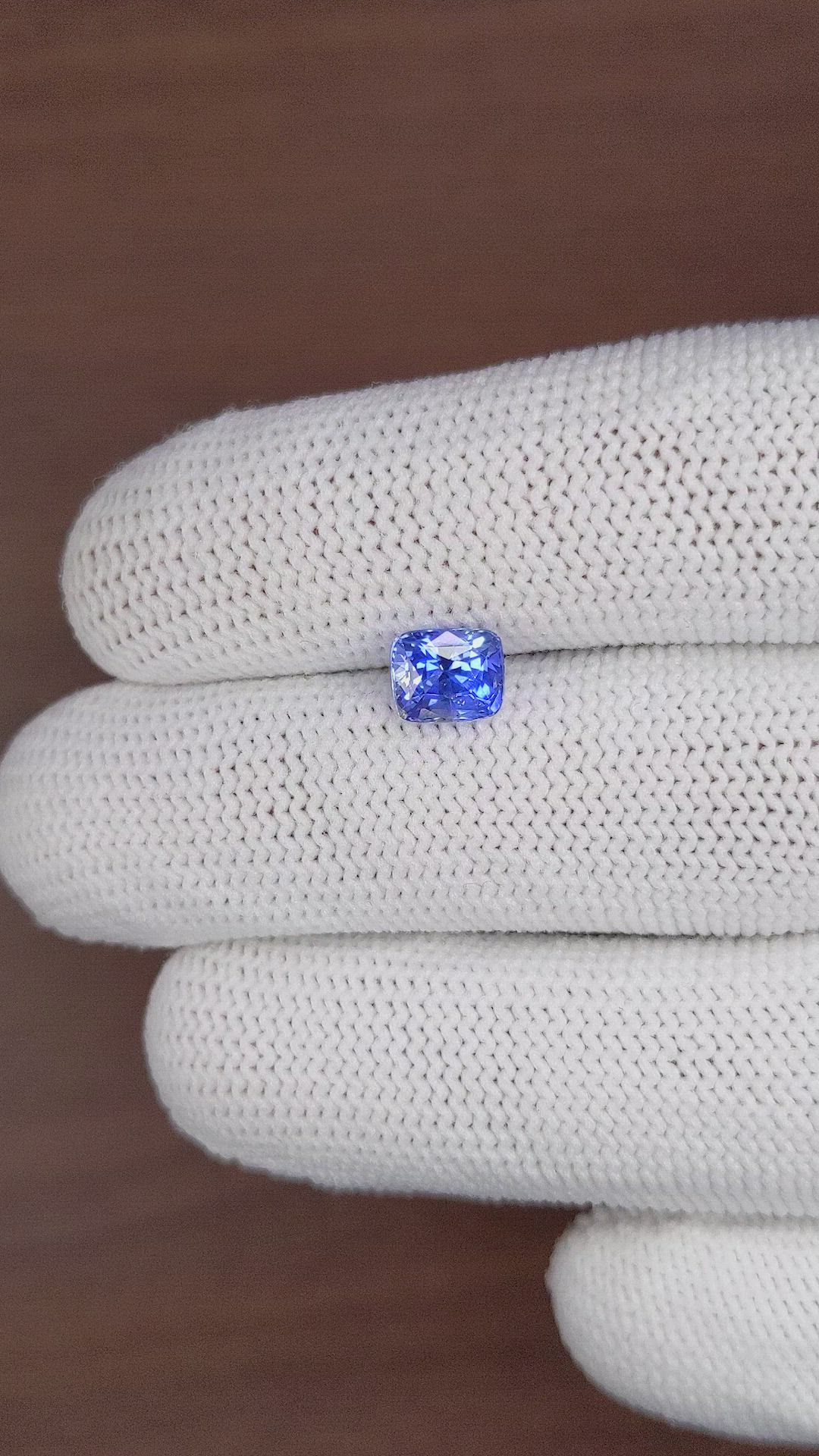 1.61 Ct. Blue Sapphire from Ceylon (Sri Lanka) Size Video