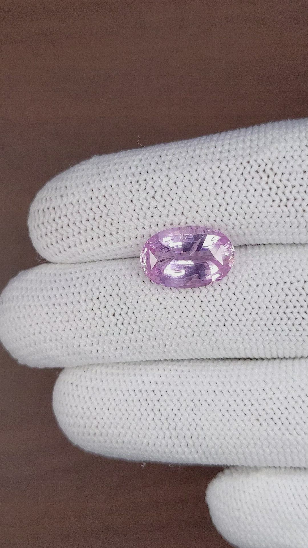 6.54 Ct. Purplish Pink Sapphire from Ceylon (Sri Lanka) Size Video