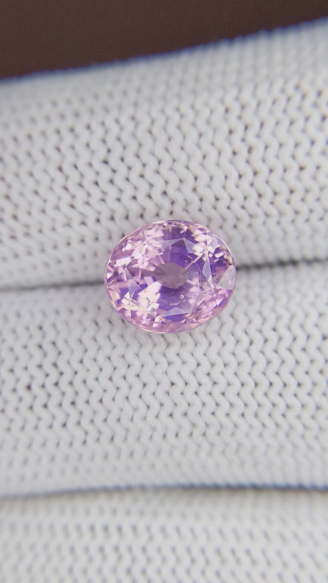 4.72 Ct. Purplish Pink Sapphire from Ceylon (Sri Lanka) Size Video