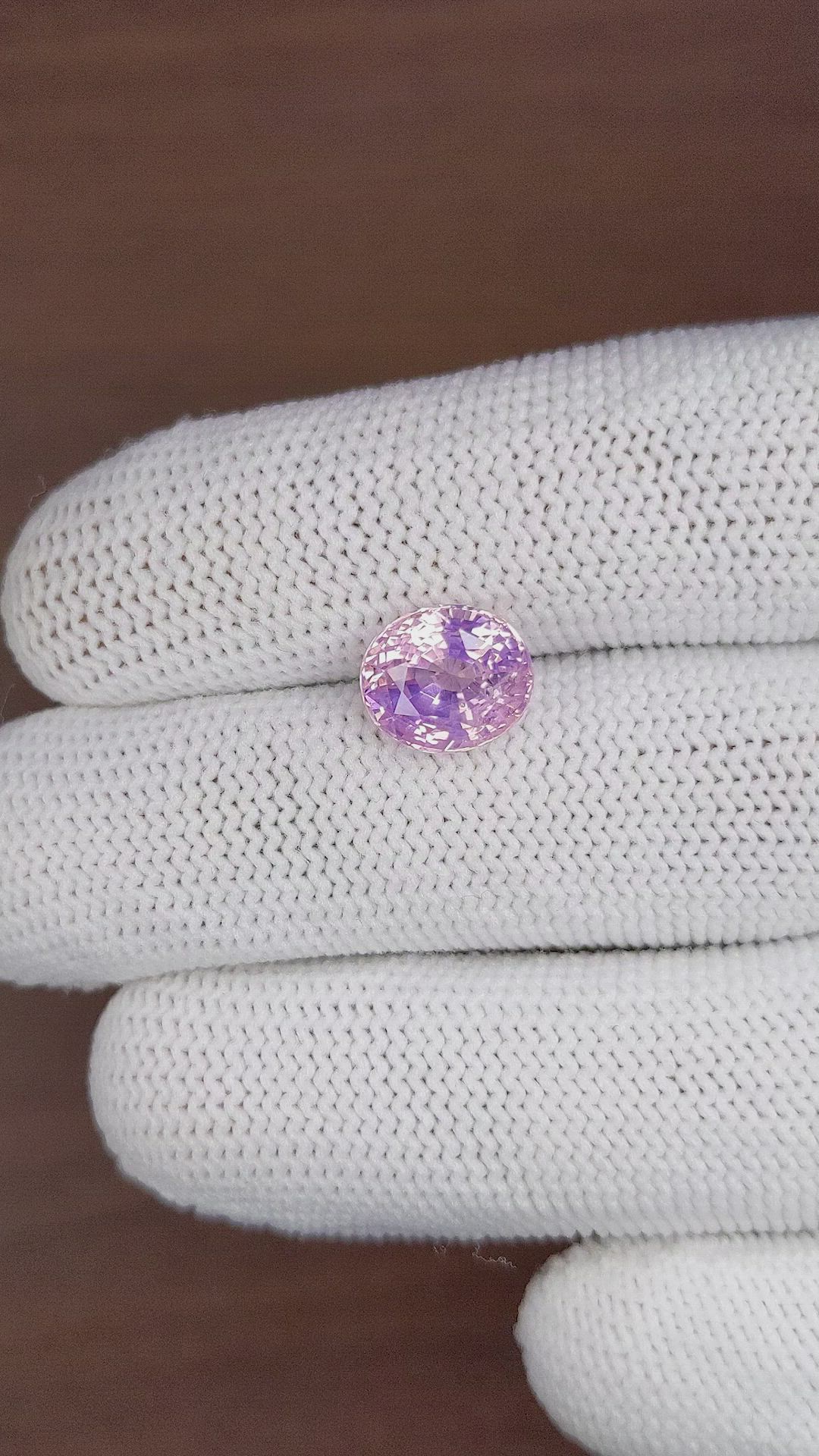 4.72 Ct. Purplish Pink Sapphire from Ceylon (Sri Lanka) Size Video