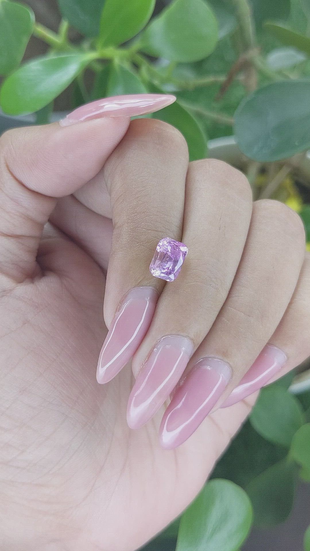 3.02 Ct. Pinkish Purple Sapphire from Ceylon (Sri Lanka) Size Video