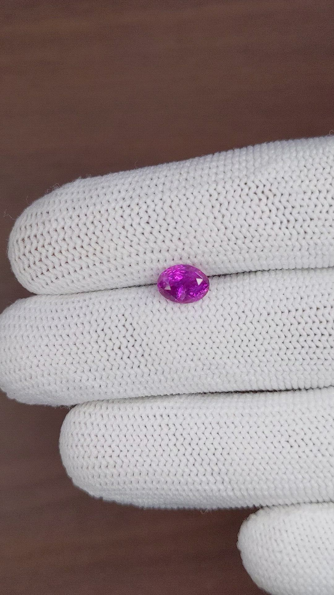 1.70 Ct. Purplish Pink Sapphire from Ceylon (Sri Lanka) Size Video