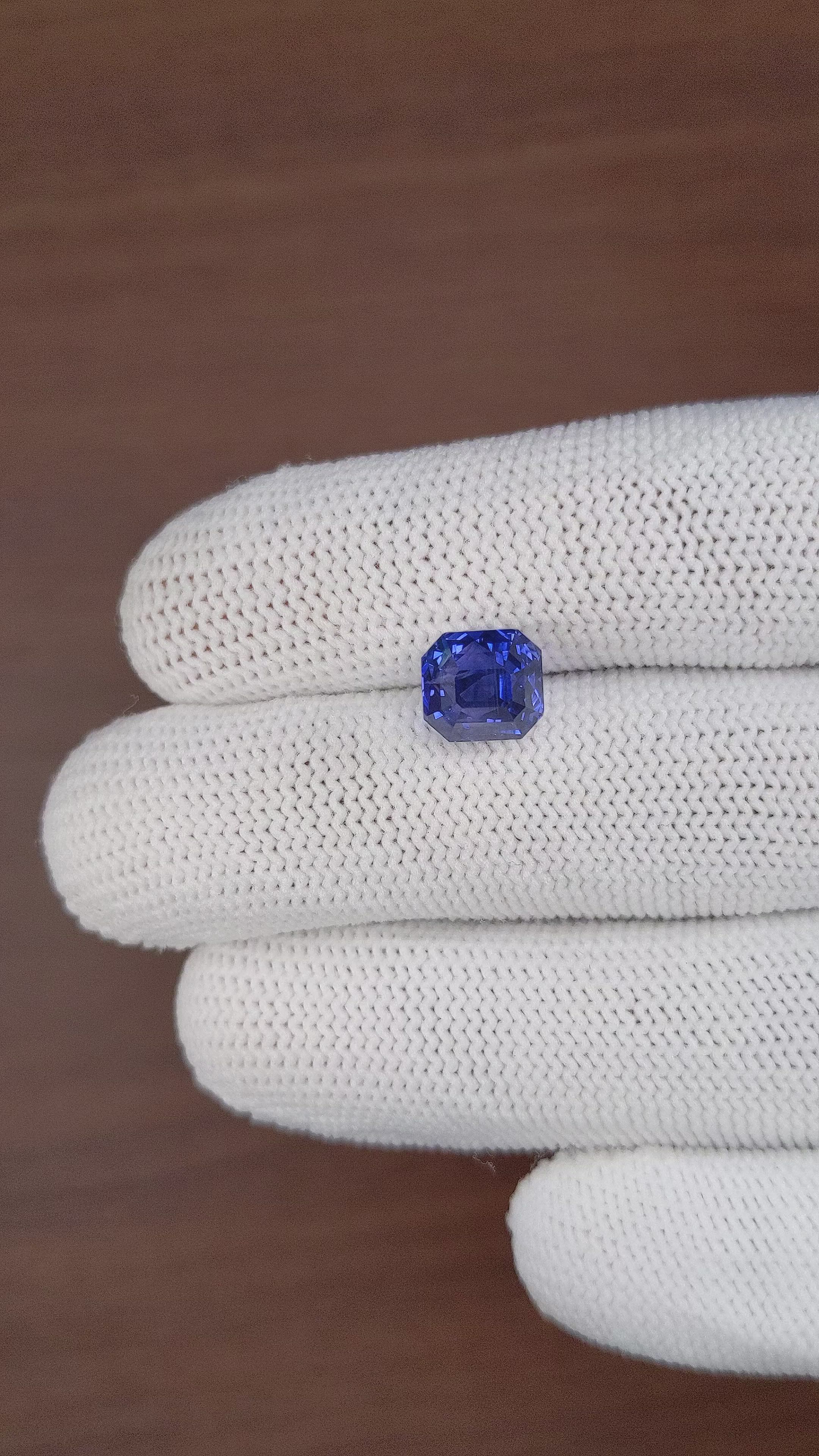 4.99 Ct. Color Change Sapphire from Ceylon (Sri Lanka) Size Video