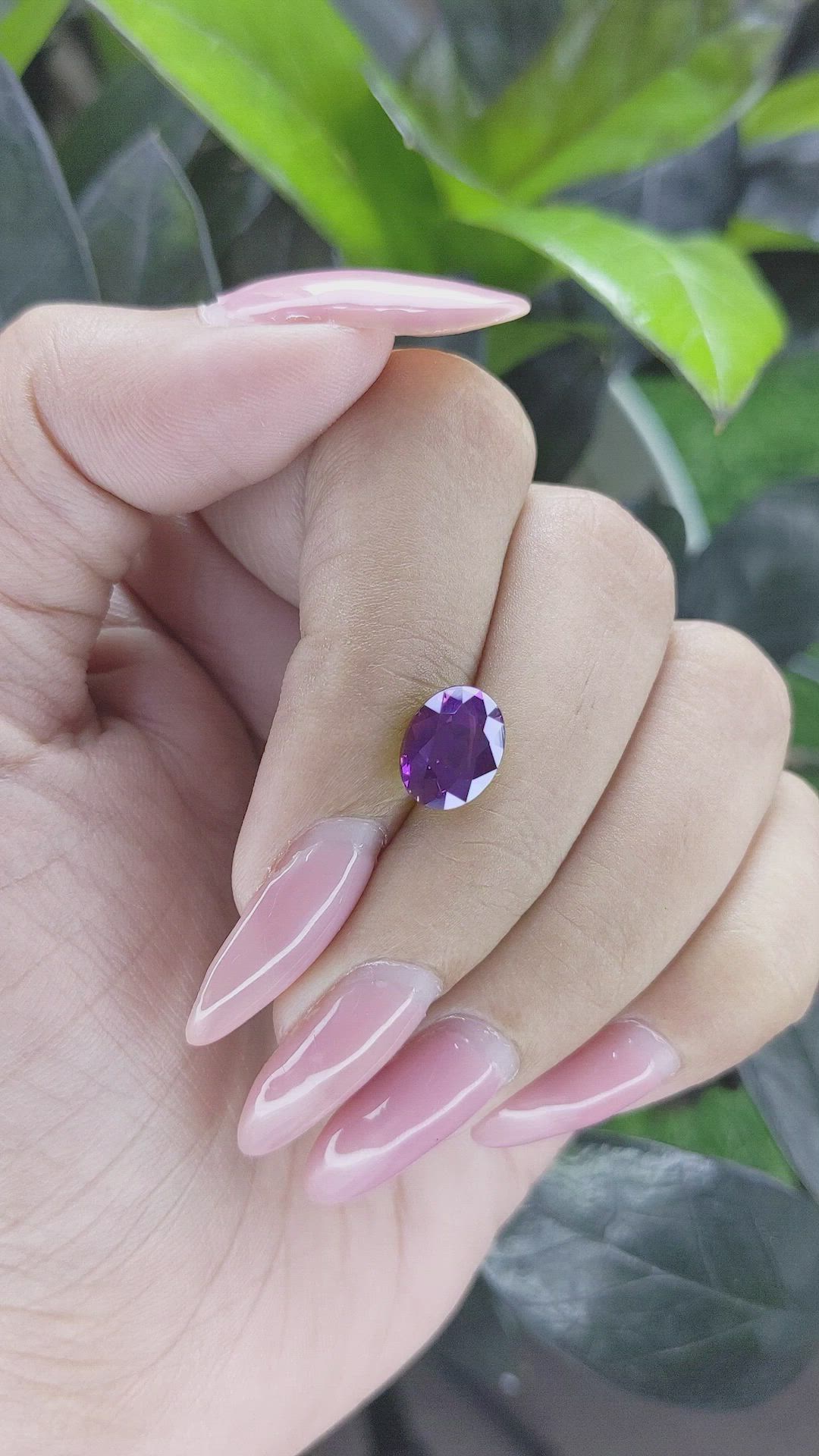 3.12 Ct. Pinkish Purple Sapphire from Ceylon (Sri Lanka) Size Video