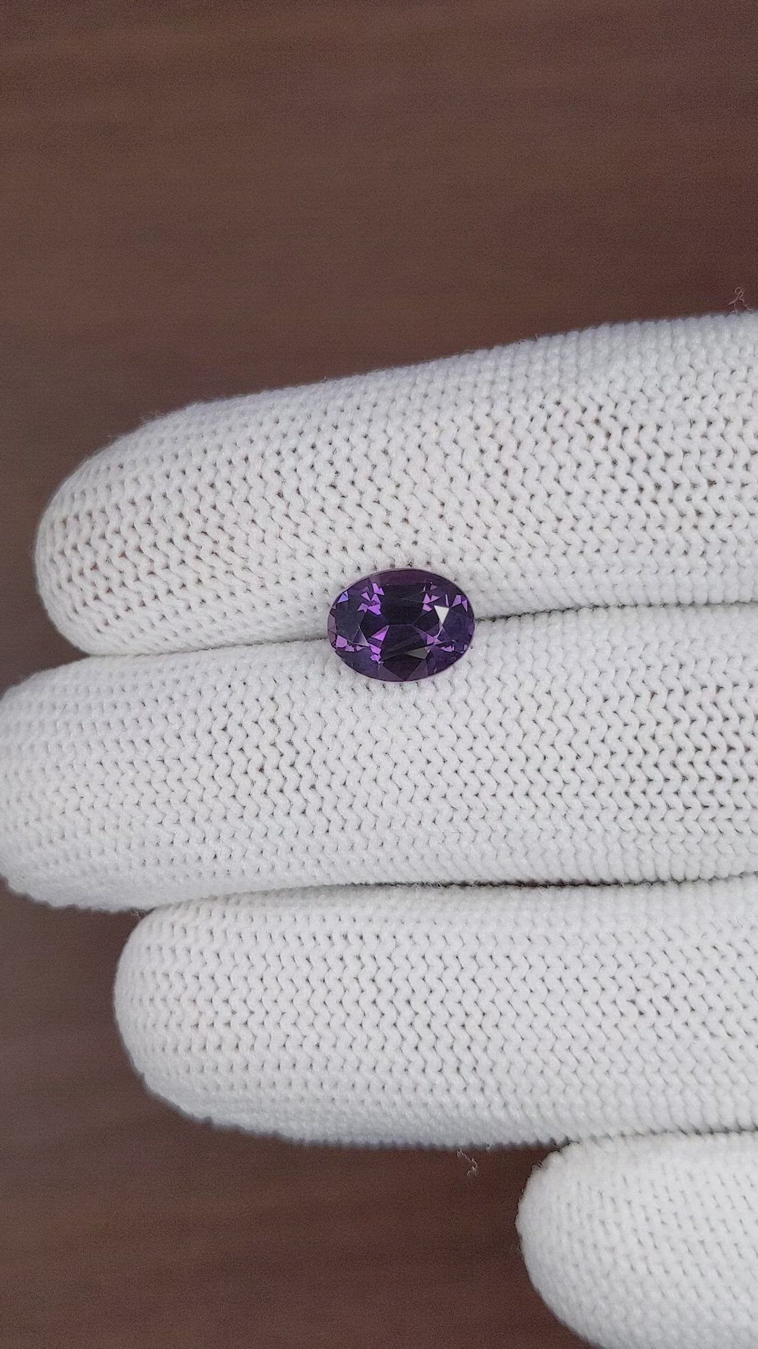 3.12 Ct. Pinkish Purple Sapphire from Ceylon (Sri Lanka) Size Video