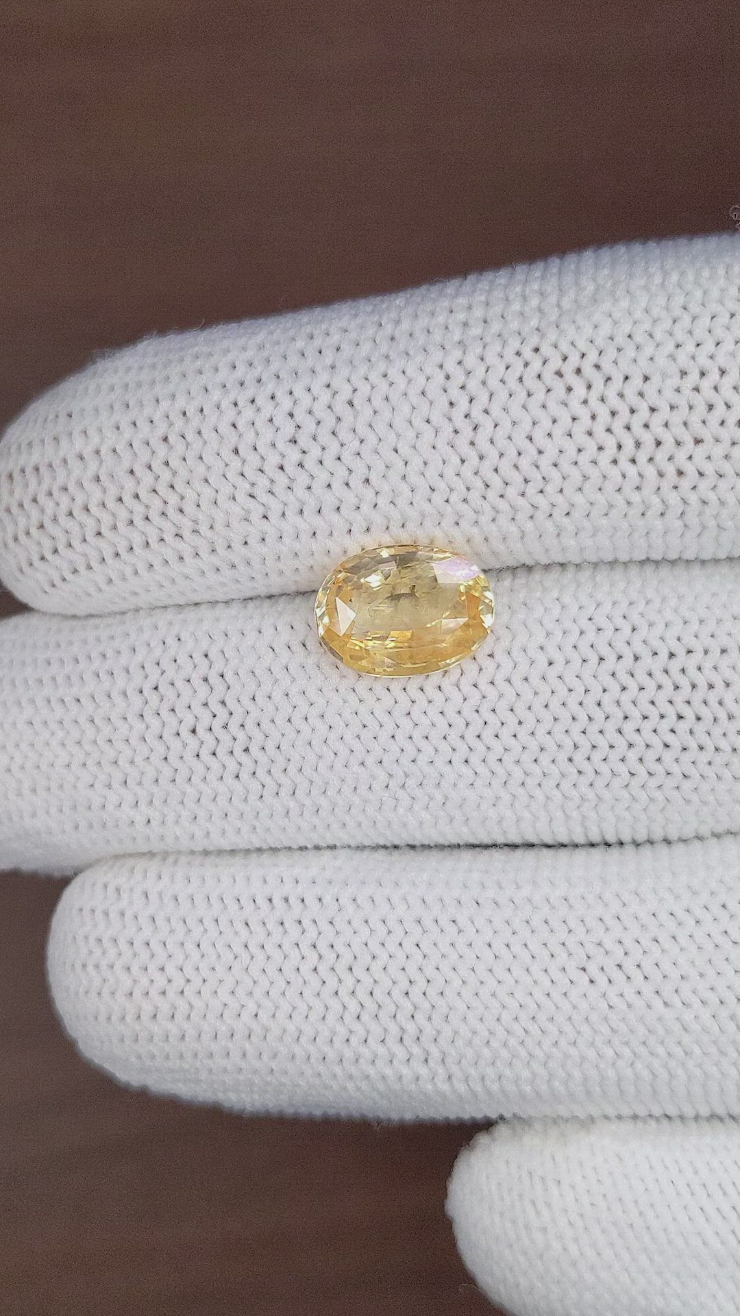 3.62 Ct. Peach Sapphire from Ceylon (Sri Lanka) Size Video