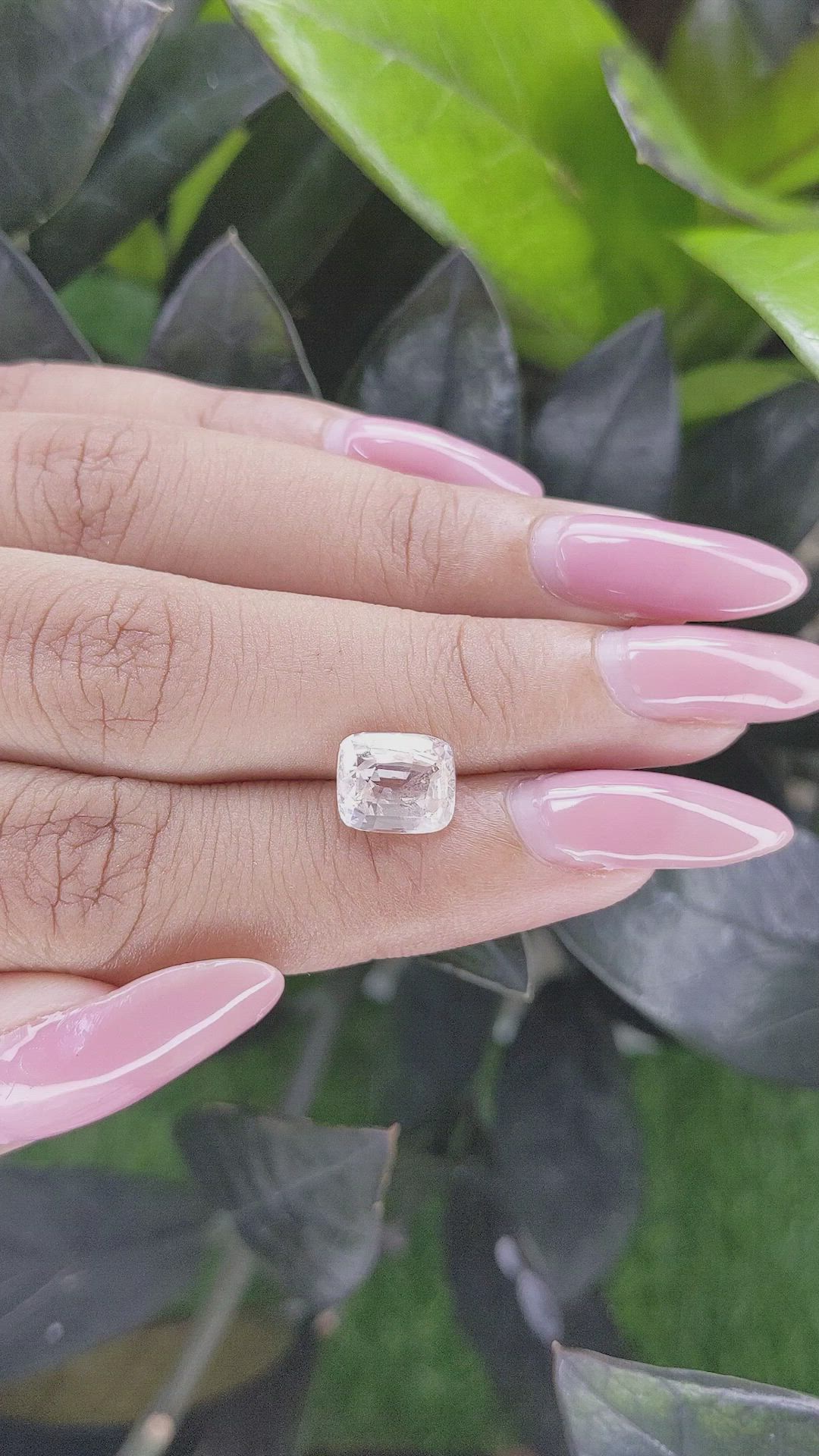 3.02 Ct. Peach Sapphire from Ceylon (Sri Lanka) Size Video