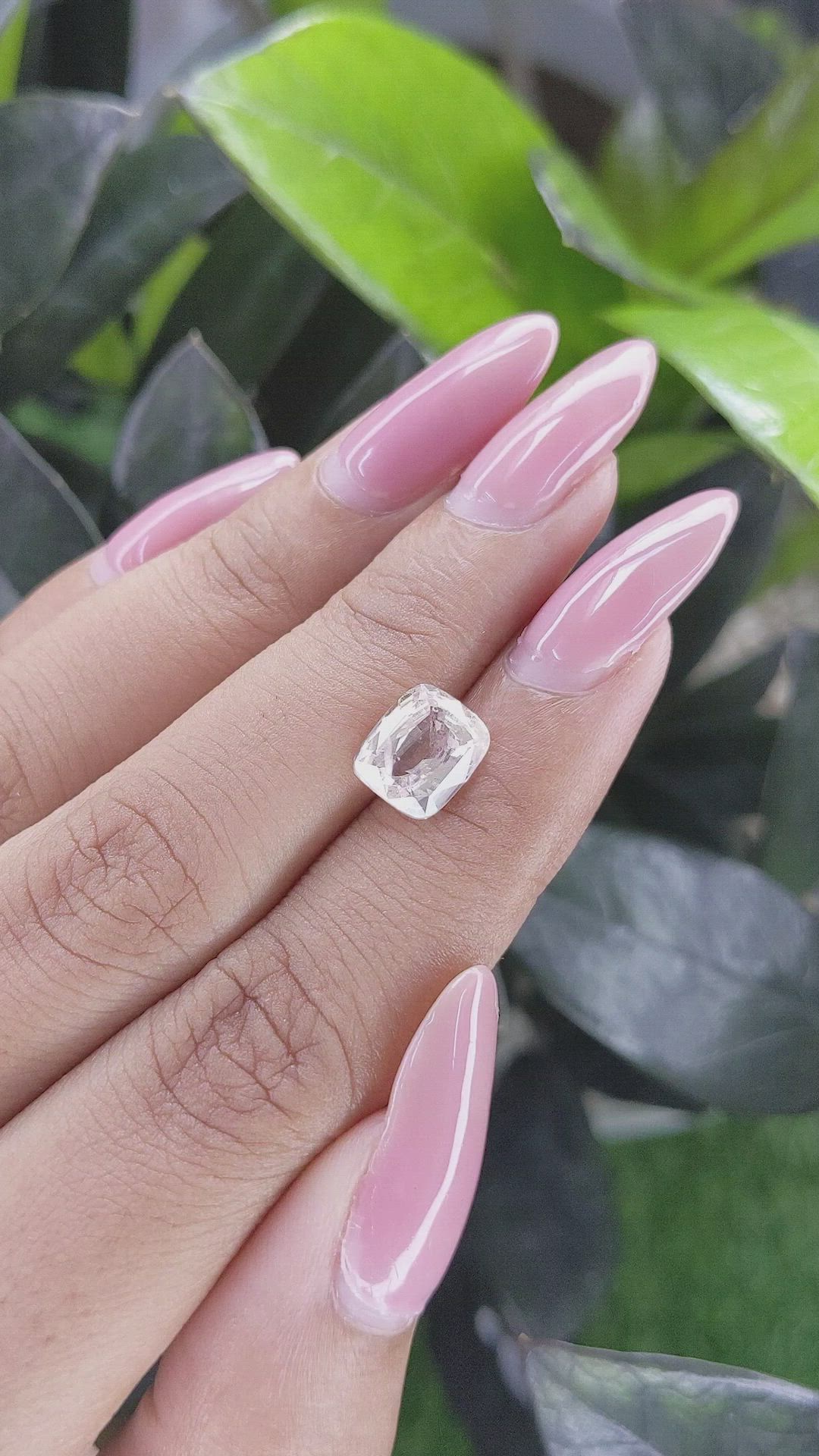 3.02 Ct. Peach Sapphire from Ceylon (Sri Lanka) Size Video