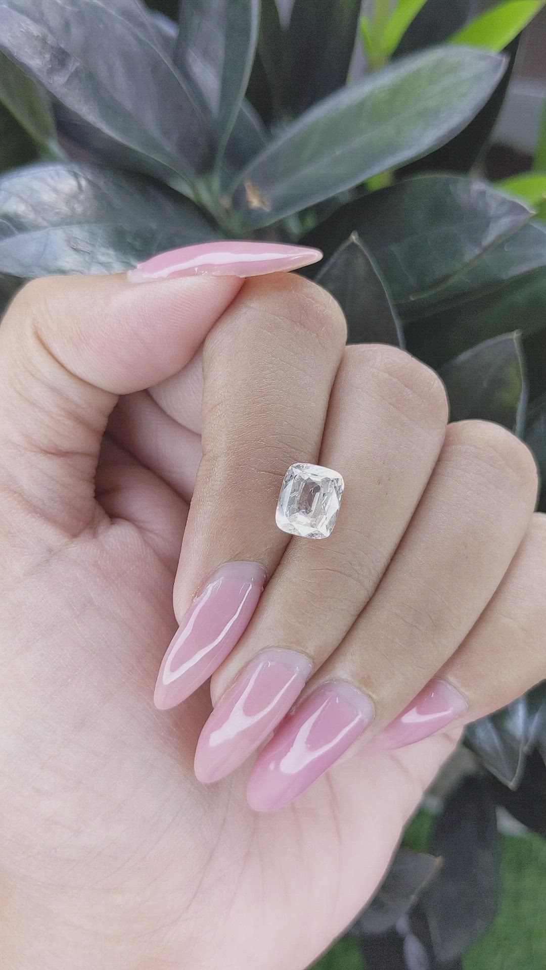 3.02 Ct. Peach Sapphire from Ceylon (Sri Lanka) Size Video