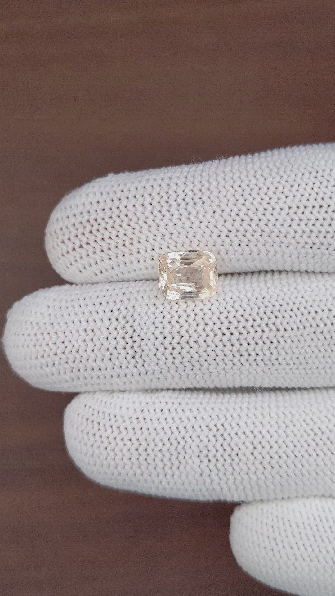 3.02 Ct. Peach Sapphire from Ceylon (Sri Lanka) Size Video