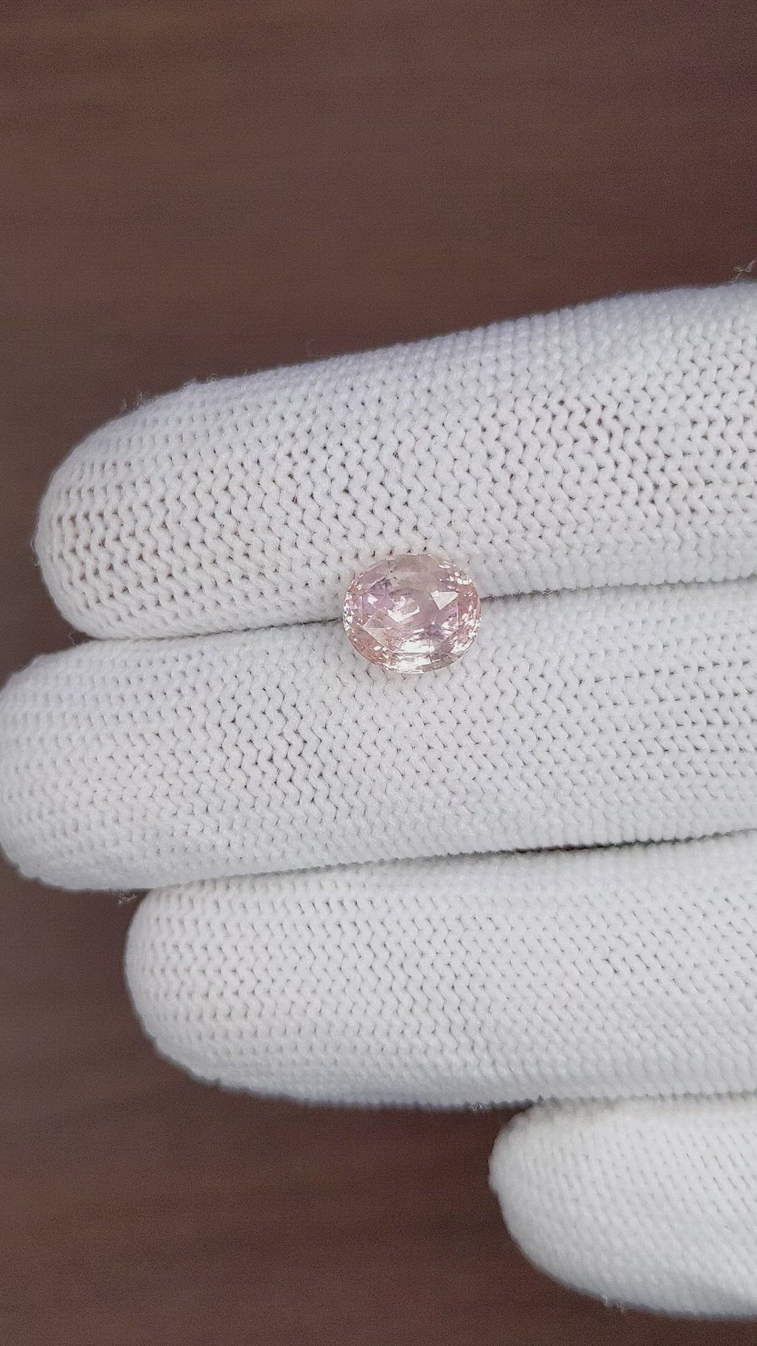 3.56 Ct. Pink Sapphire from Ceylon (Sri Lanka) Size Video