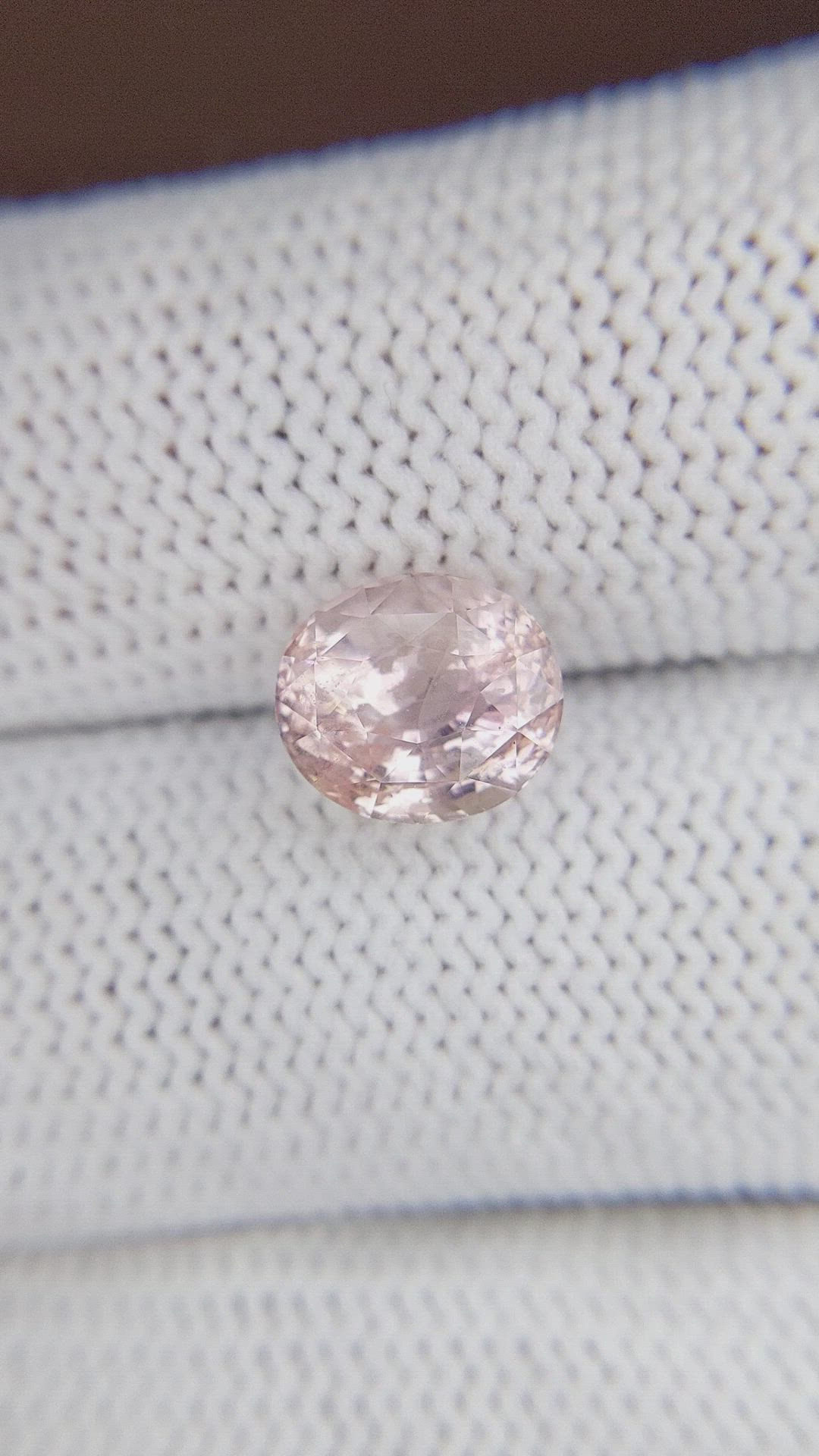3.56 Ct. Pink Sapphire from Ceylon (Sri Lanka) Size Video