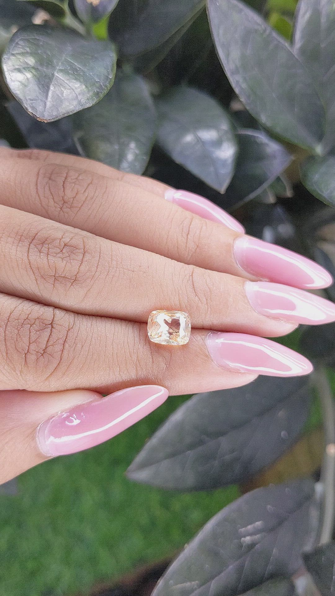 2.29 Ct. Peach Sapphire from Ceylon (Sri Lanka) Size Video