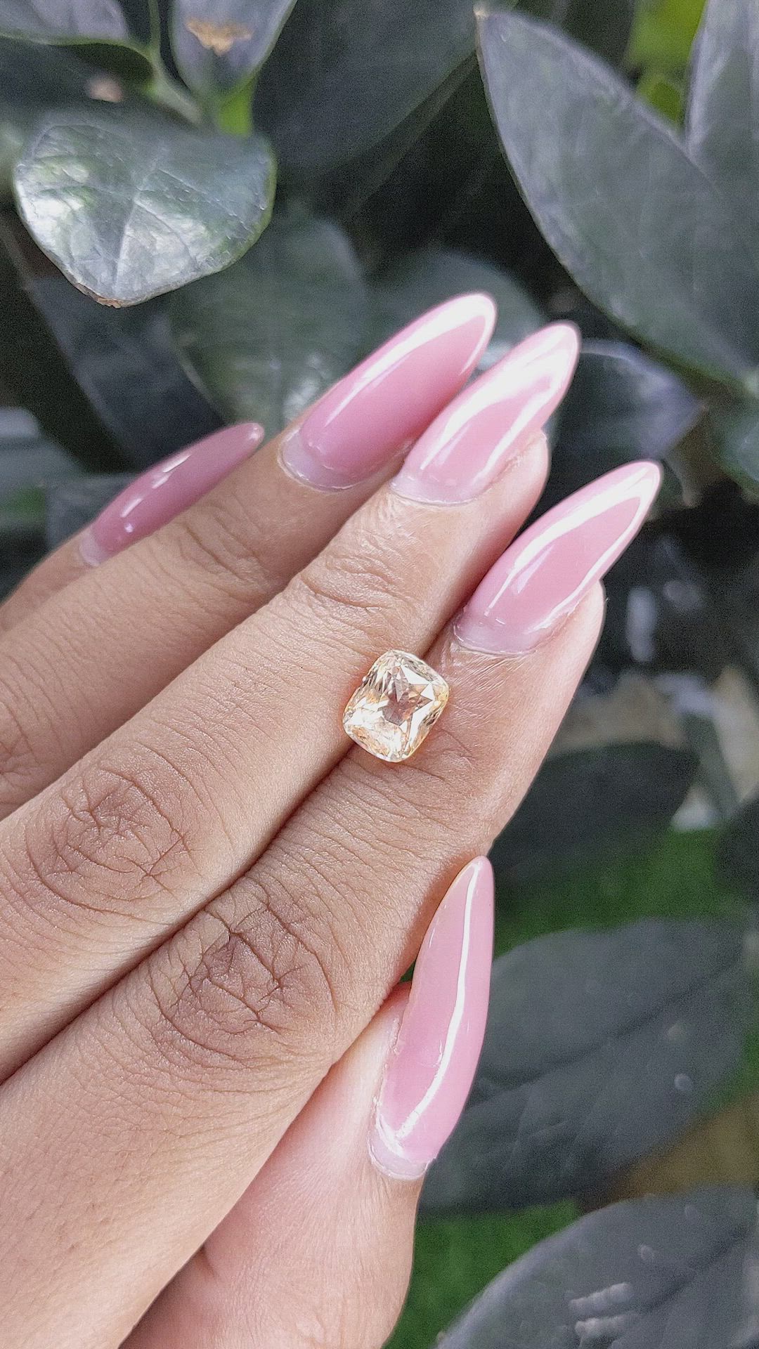 2.29 Ct. Peach Sapphire from Ceylon (Sri Lanka) Size Video