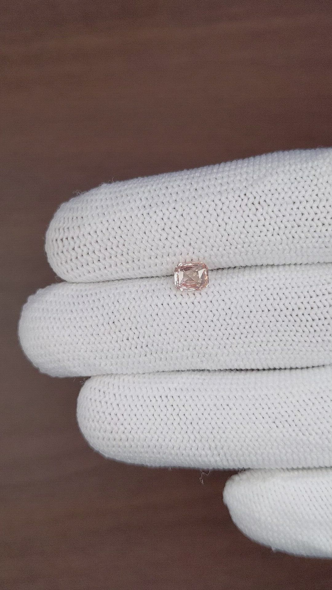 1.02 Ct. Peach Sapphire from Ceylon (Sri Lanka) Size Video