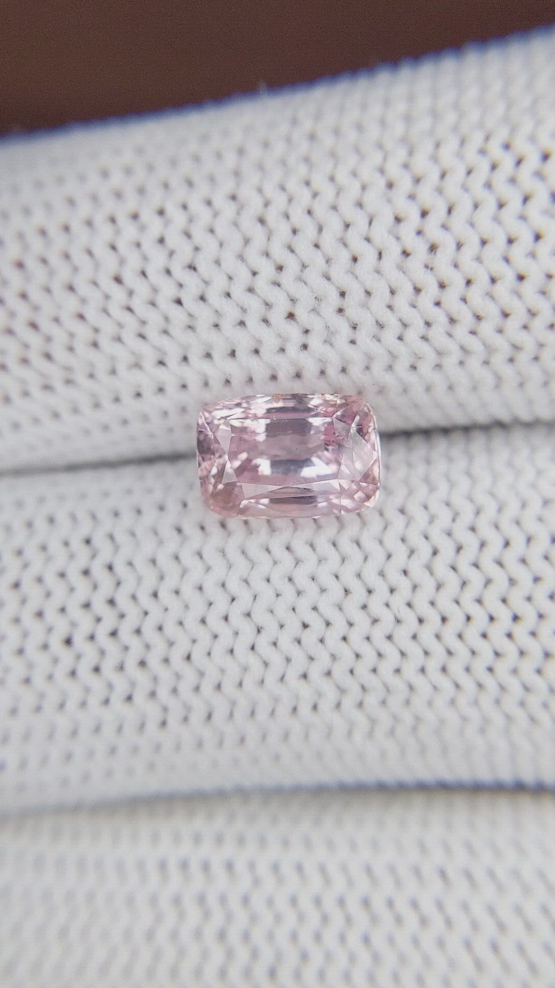 3.01 Ct. Pink Sapphire from Ceylon (Sri Lanka) Size Video