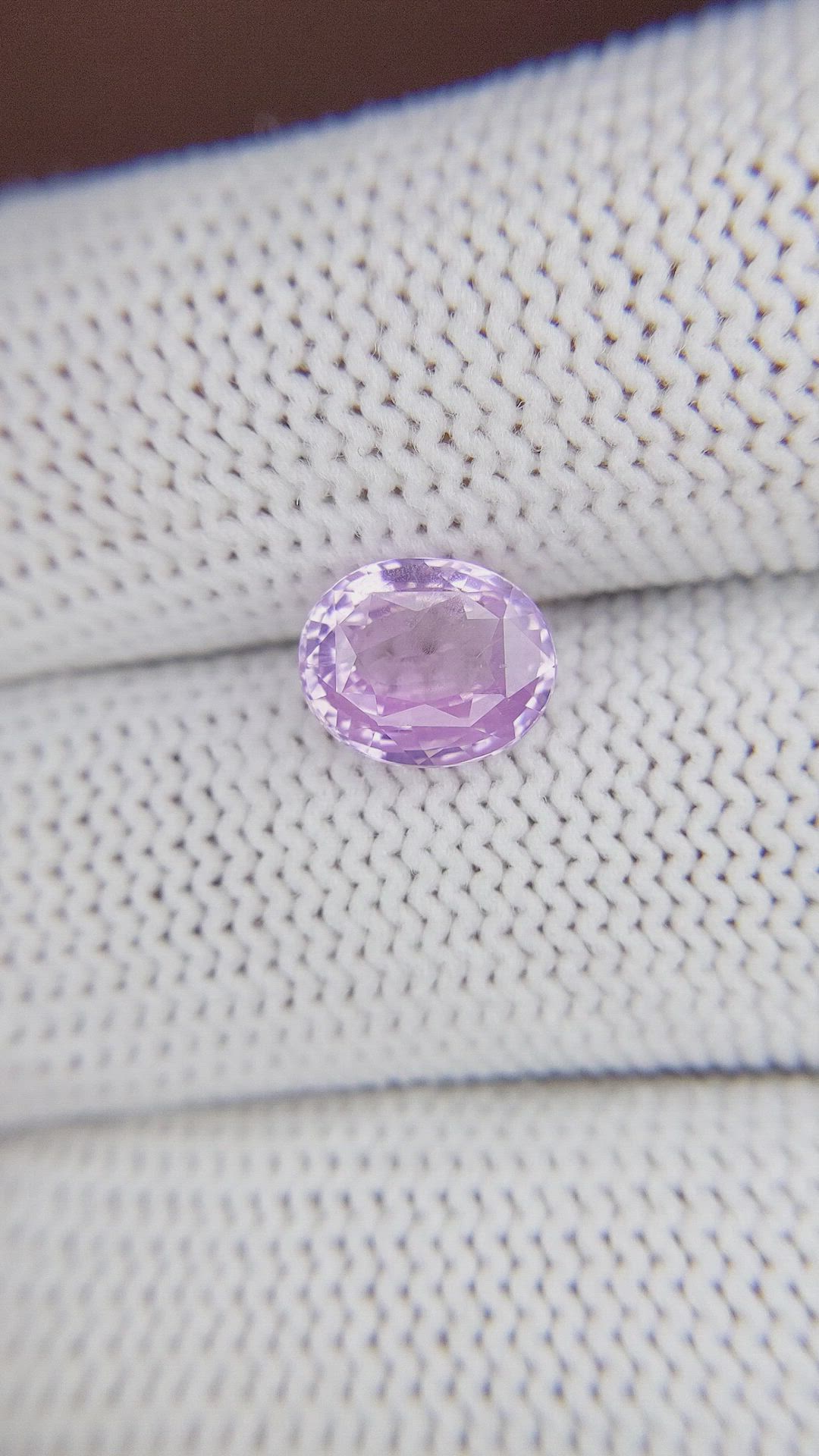 2.55 Ct. Pinkish Purple Sapphire from Ceylon (Sri Lanka) Size Video
