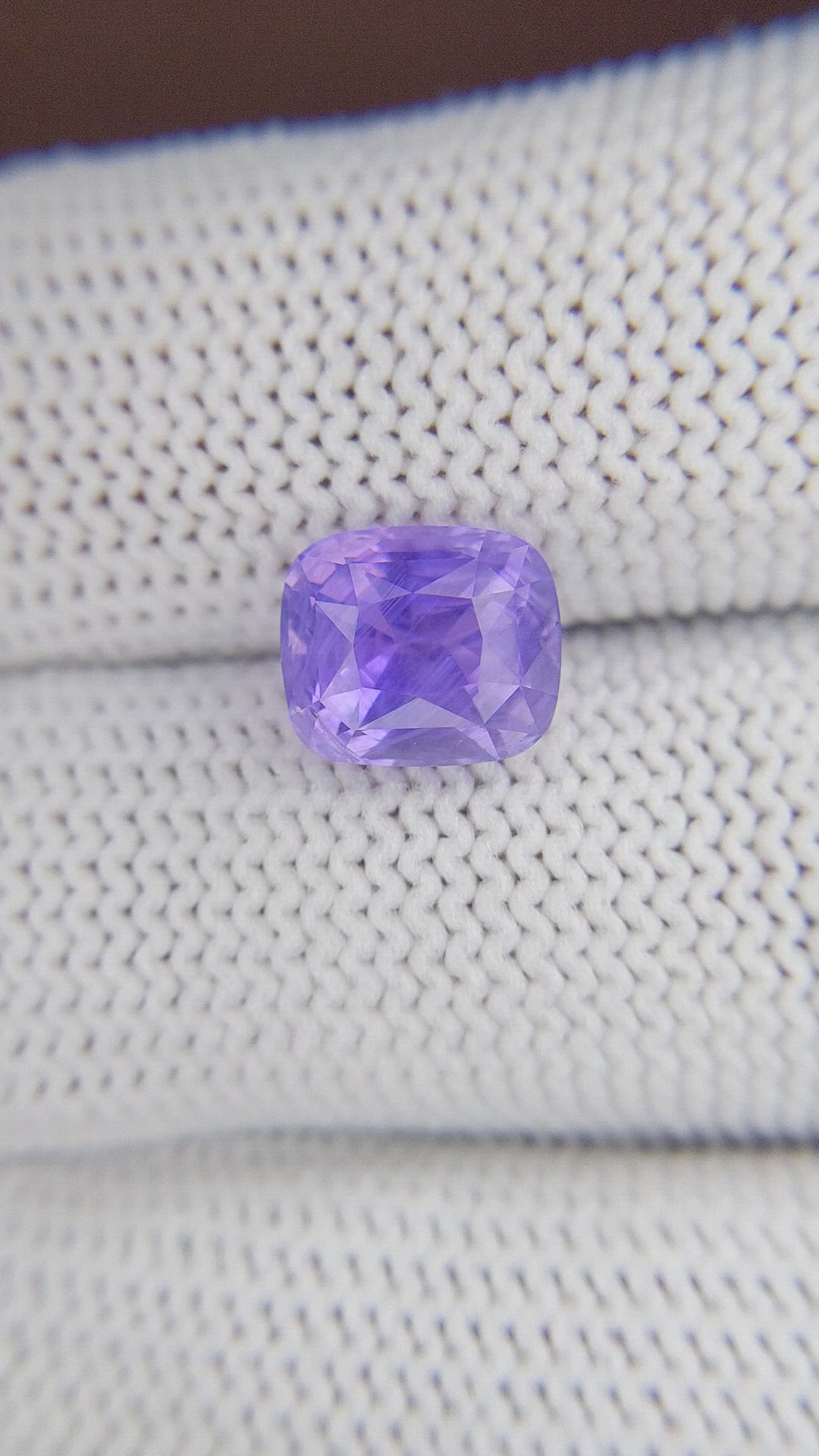 4.15 Ct. Bluish Purple Sapphire from Ceylon (Sri Lanka) Size Video