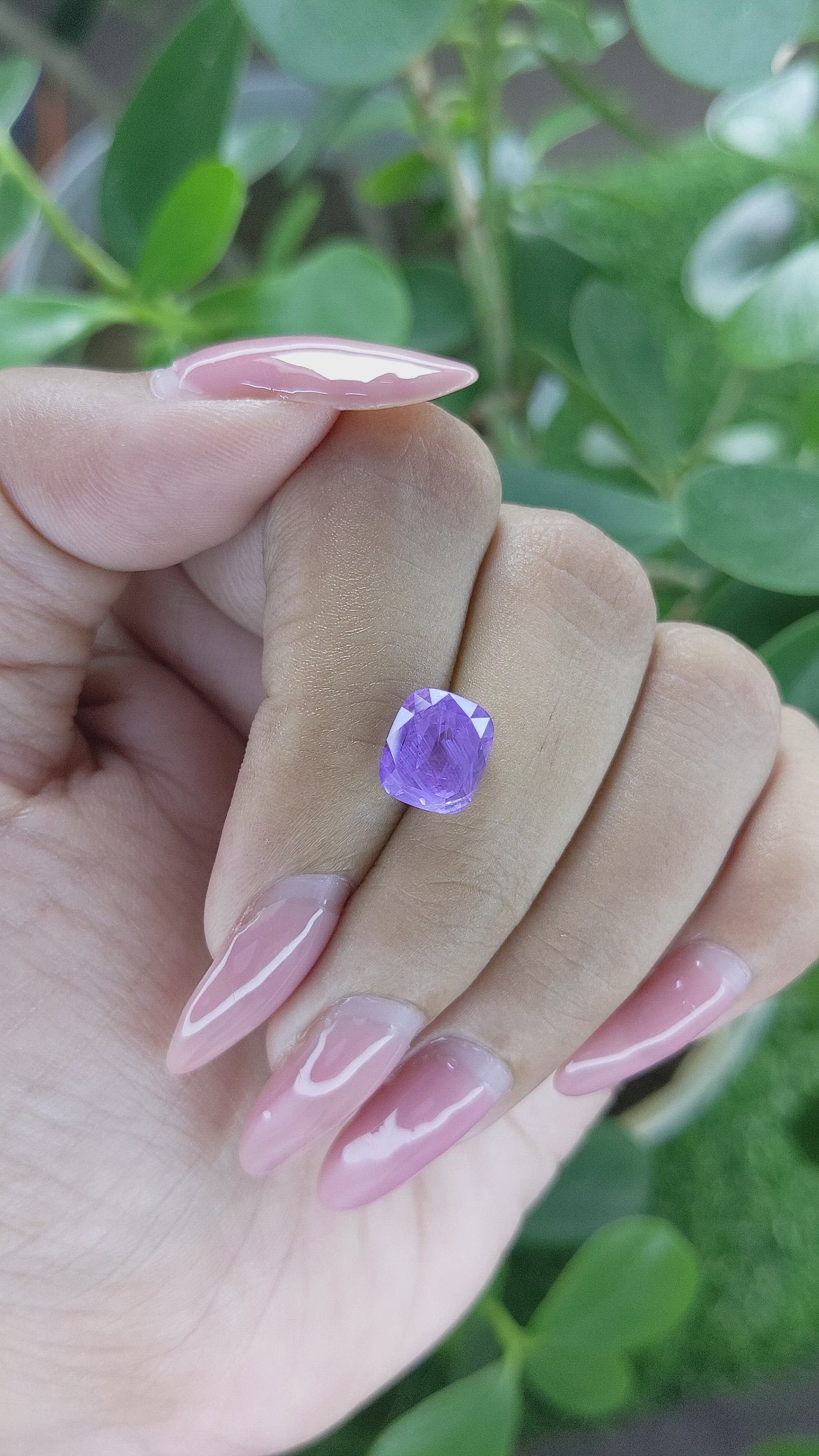 4.15 Ct. Bluish Purple Sapphire from Ceylon (Sri Lanka) Size Video