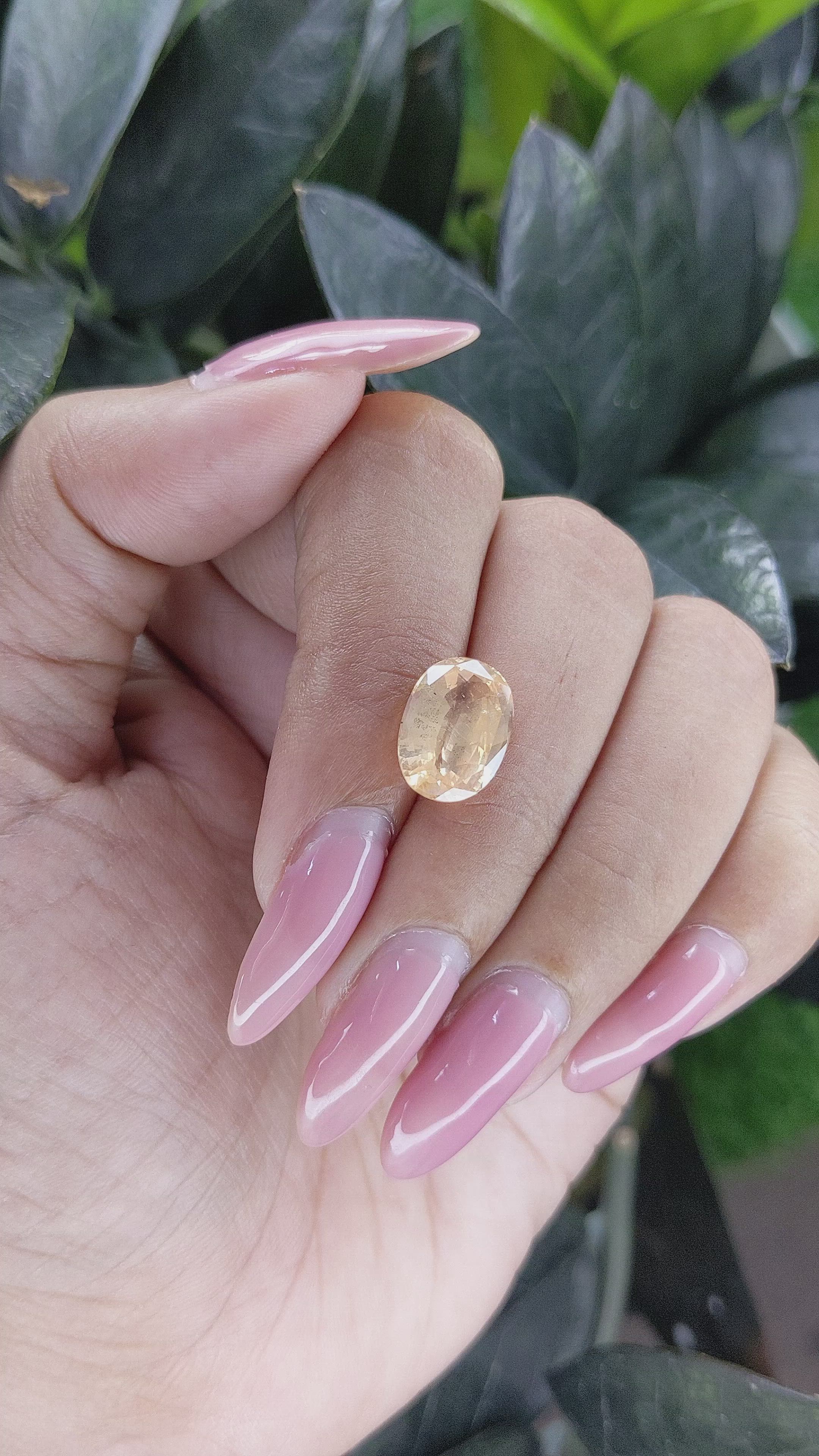 5.07 Ct. Peach Sapphire from Ceylon (Sri Lanka) Size Video