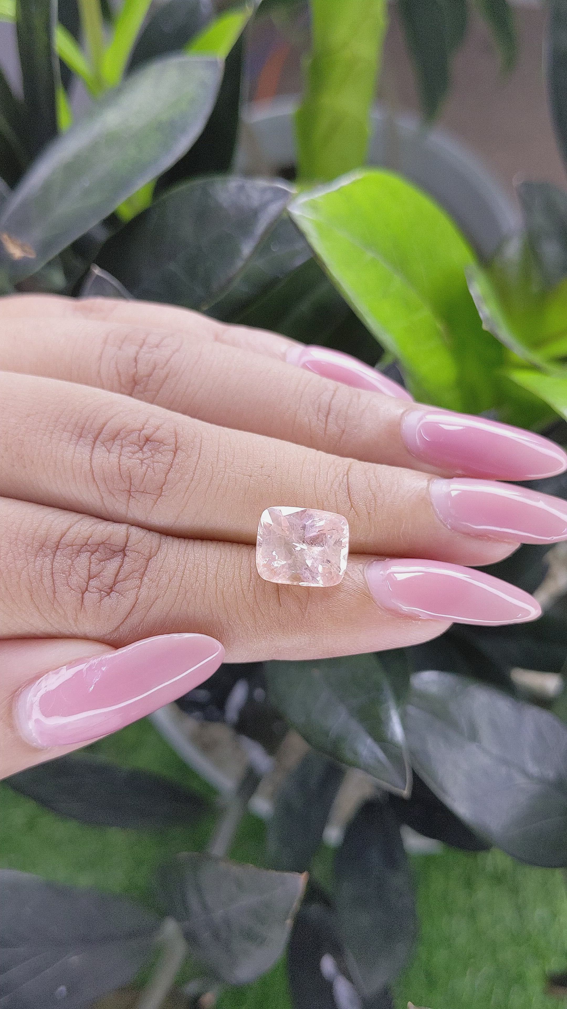5.20 Ct. Peach Sapphire from Ceylon (Sri Lanka) Size Video