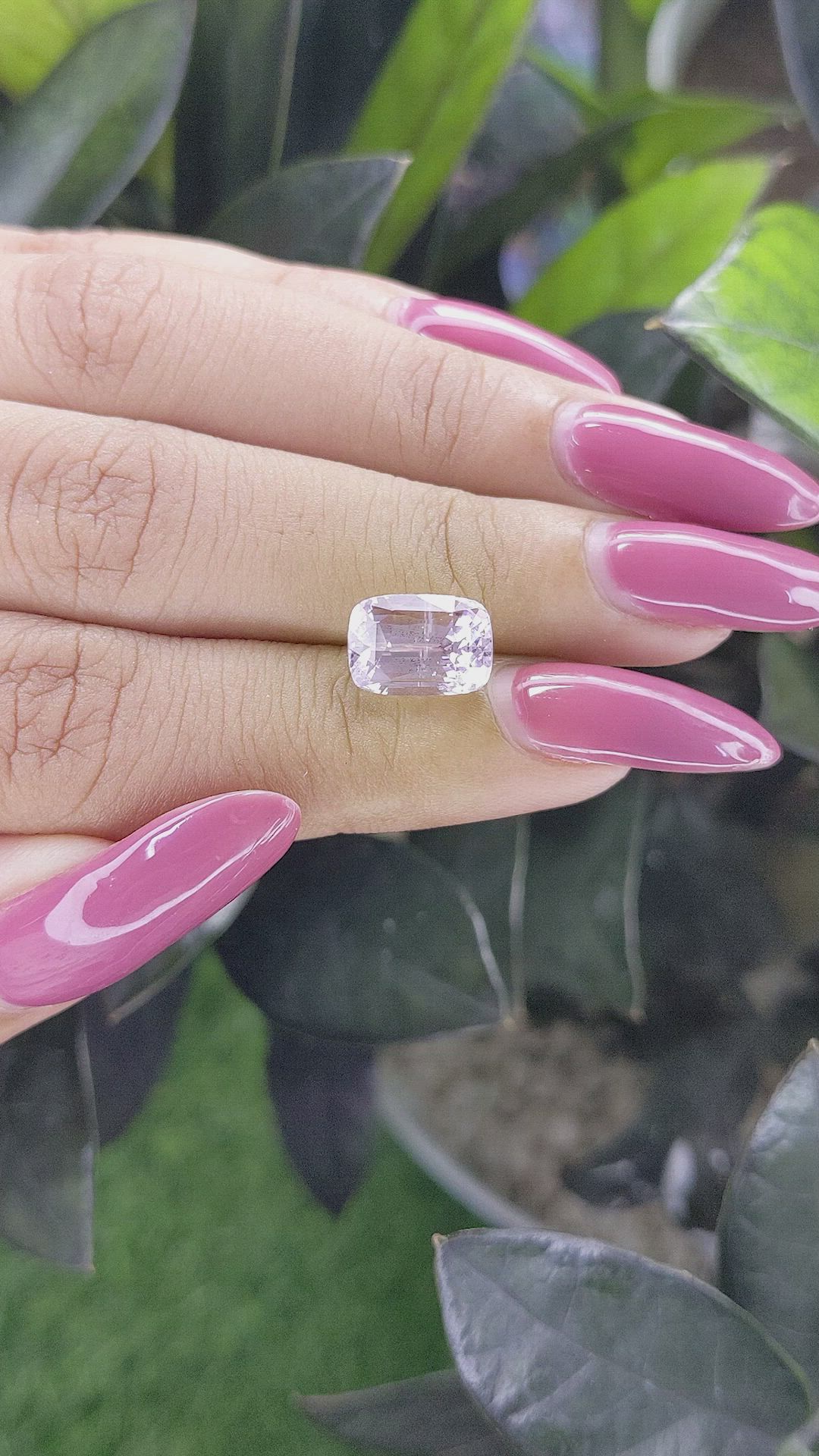 5.15 Ct. Pink Sapphire from Ceylon (Sri Lanka) Size Video