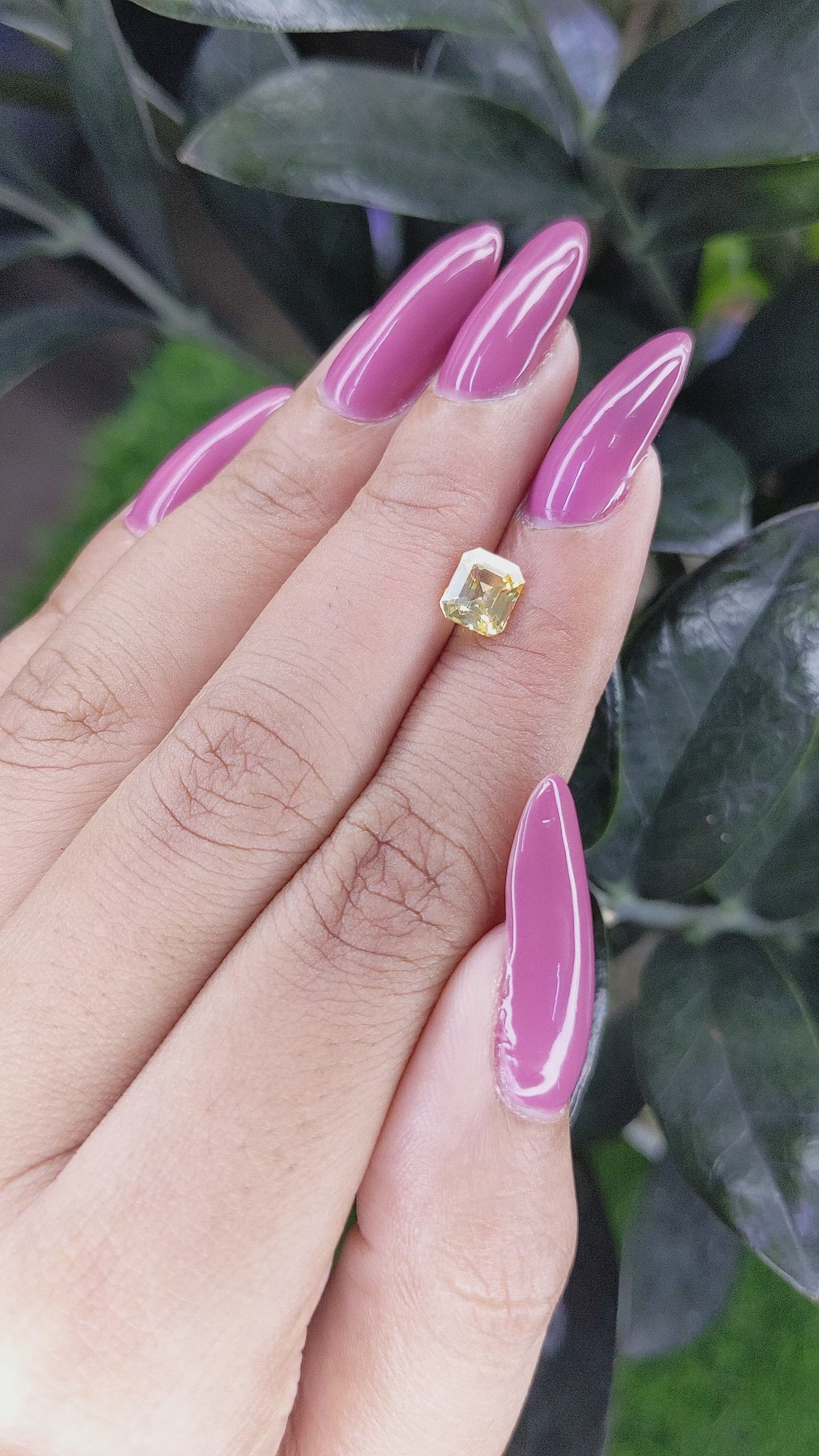 1.12 Ct. Yellow Sapphire from Ceylon (Sri Lanka) Size Video