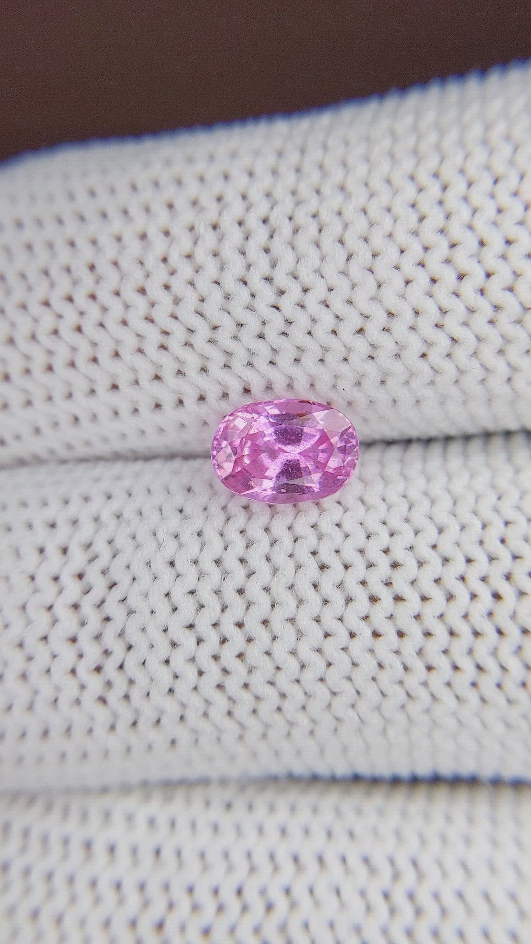 1.24 Ct. Pink Sapphire from Ceylon (Sri Lanka) Size Video