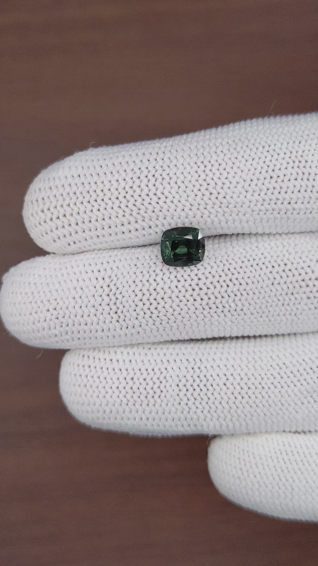 2.05 Ct. Color Change Sapphire from Ceylon (Sri Lanka) Size Video