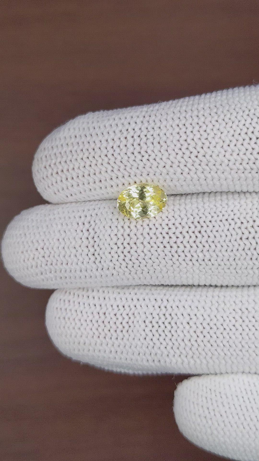 1.96 Ct. Yellow Sapphire from Ceylon (Sri Lanka) Size Video