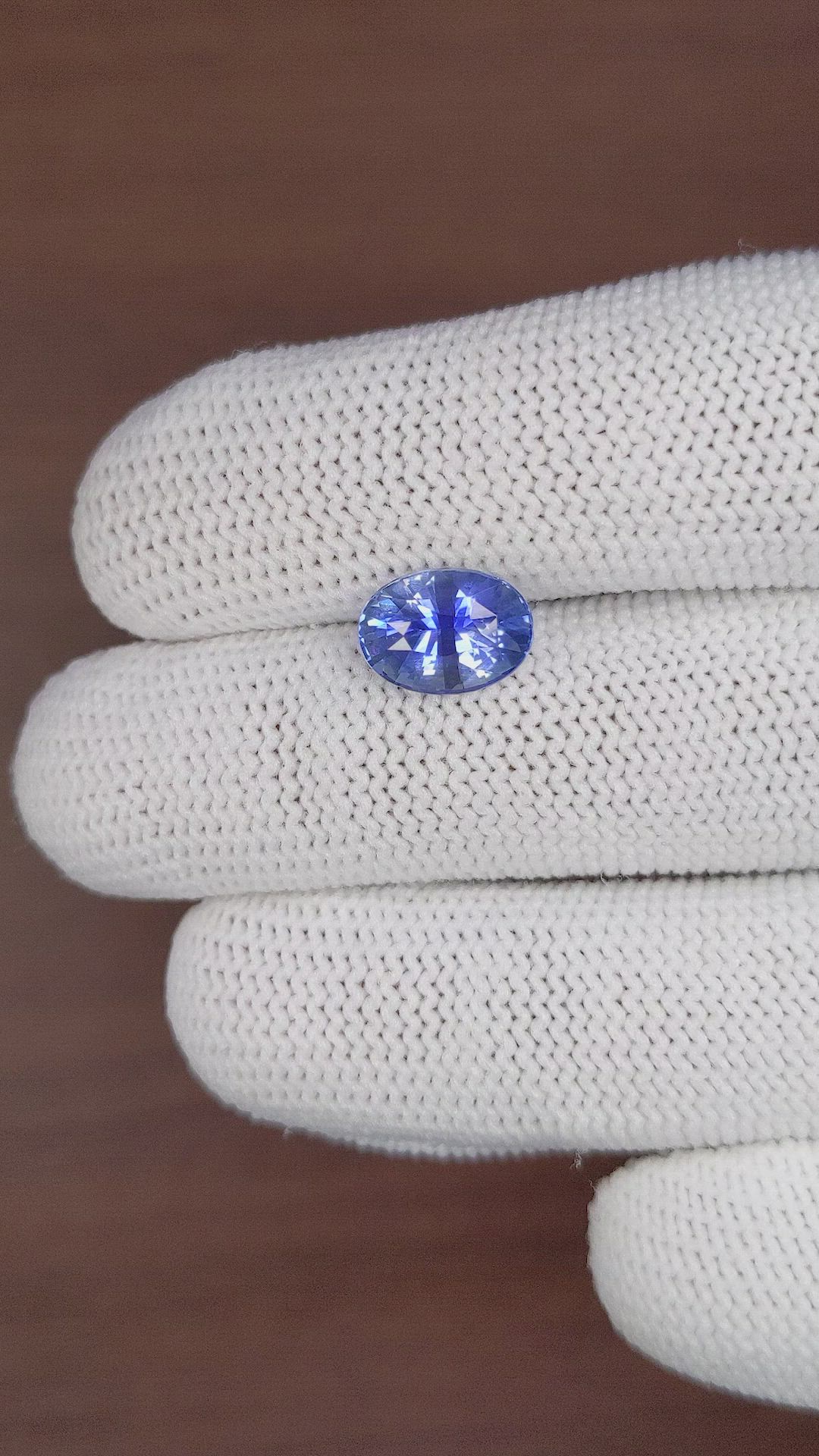 3.19 Ct. Blue Sapphire from Ceylon (Sri Lanka) Size Video