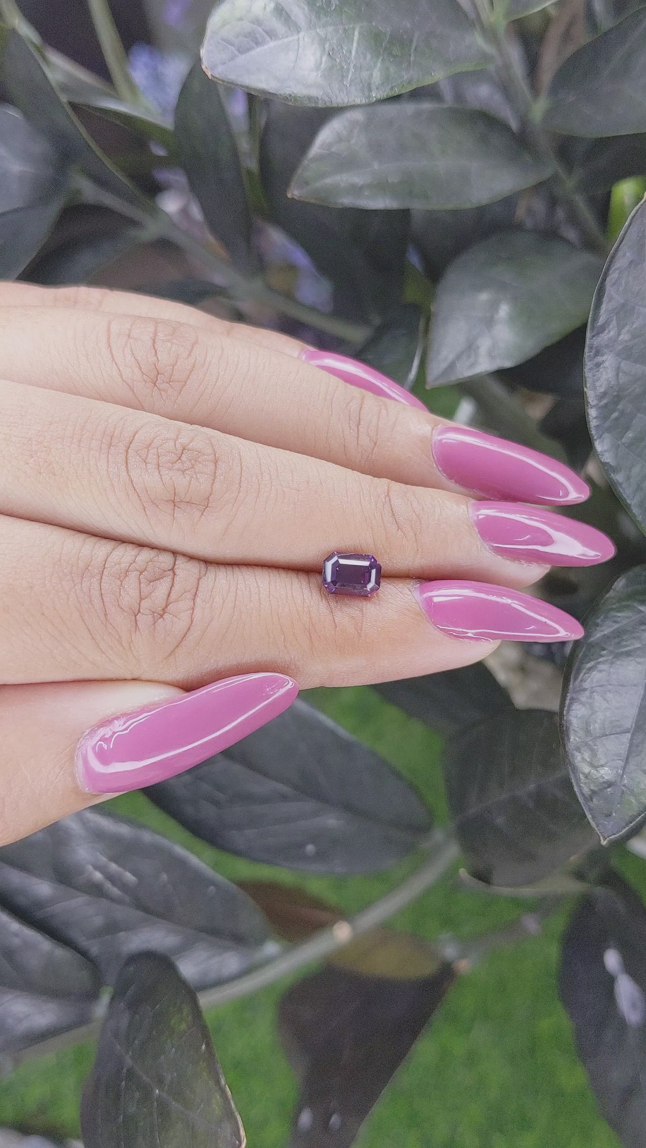 1.27 Ct. Pinkish Purple Sapphire from Ceylon (Sri Lanka) Size Video