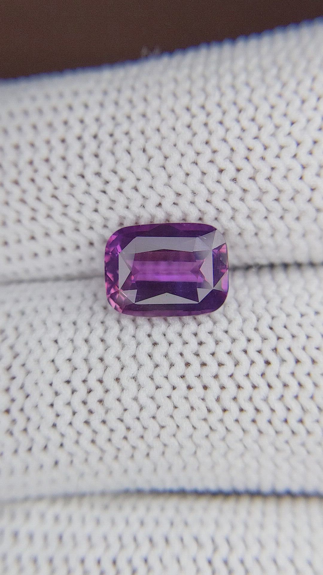 3.00 Ct. Purple Sapphire from Ceylon (Sri Lanka) Size Video