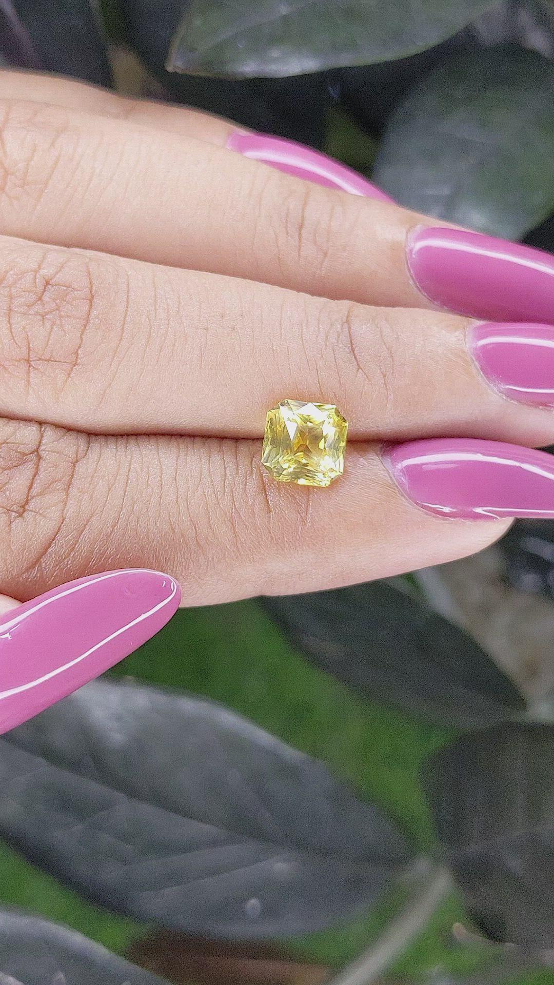 2.07 Ct. Yellow Sapphire from Ceylon (Sri Lanka) Size Video