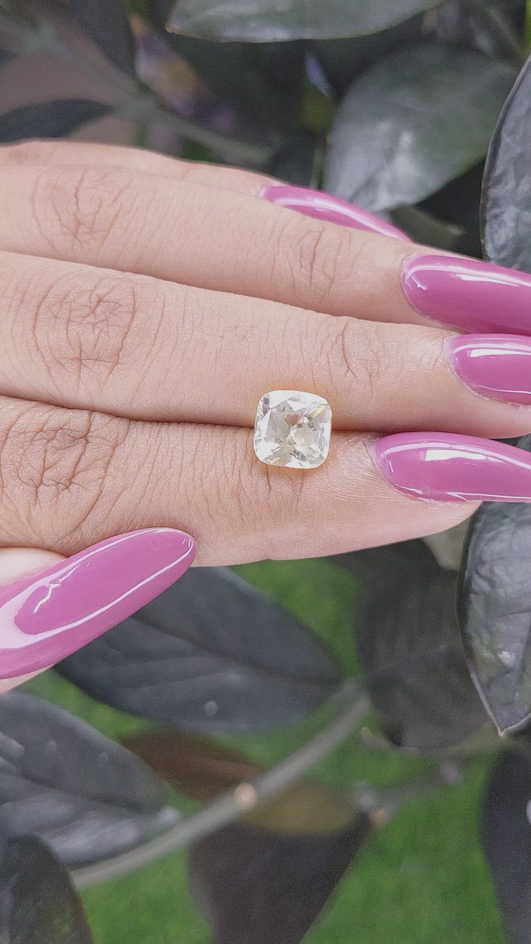 2.65 Ct. Yellow Sapphire from Ceylon (Sri Lanka) Size Video