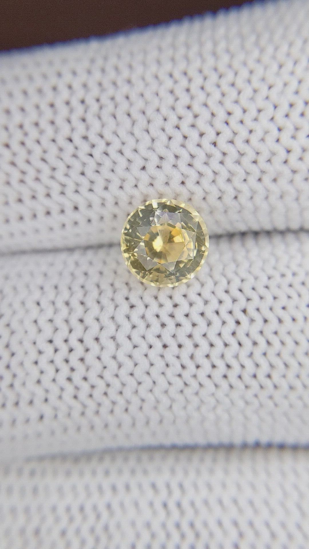 2.05 Ct. Yellow Sapphire from Ceylon (Sri Lanka) Size Video