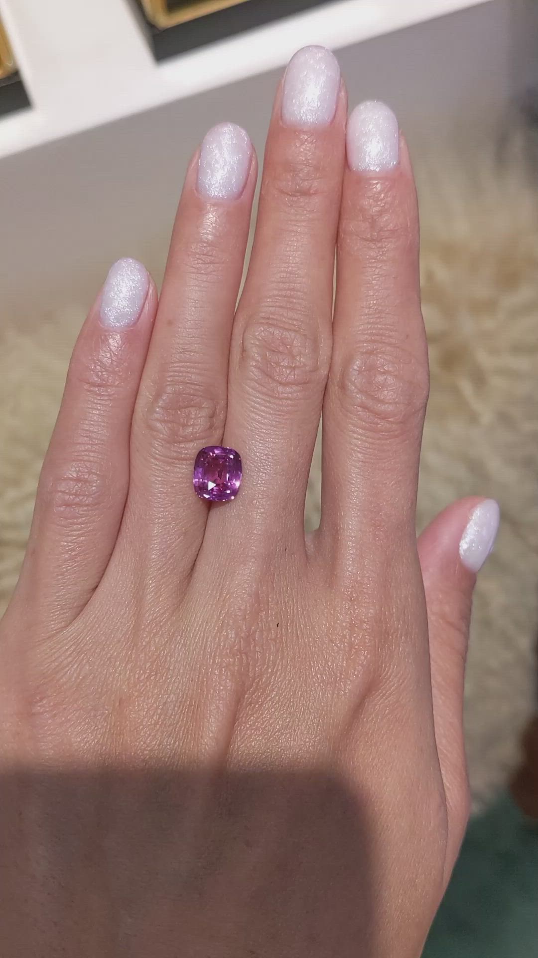 3.02 Ct. Purplish Pink Sapphire from Ceylon (Sri Lanka) Size Video